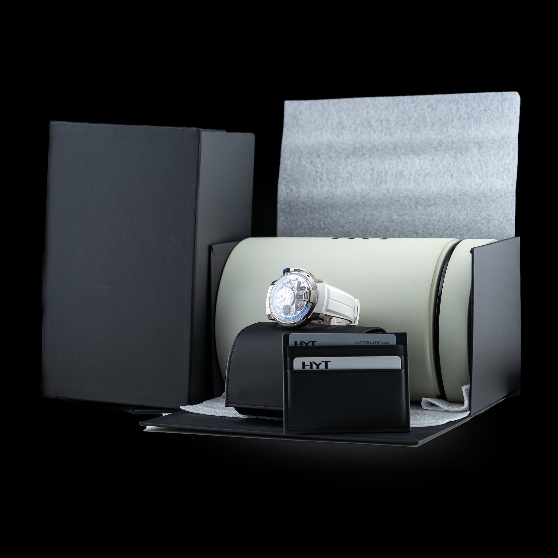 HYT 148-TT-11-BF-RW Iceberg 2 Titanium