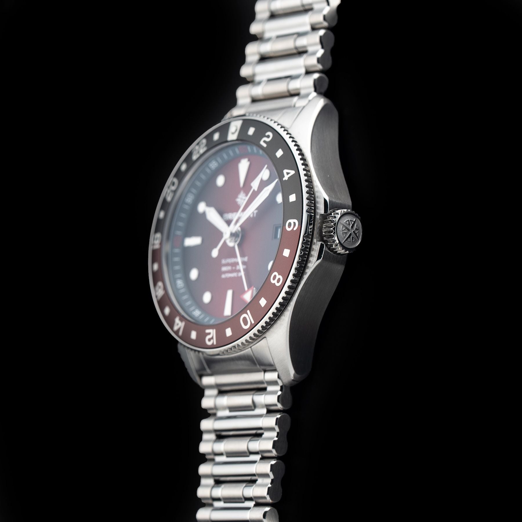 Bremont SM40-GMT-SS-RDBK-B Supermarine 300M GMT 'Ember' Red