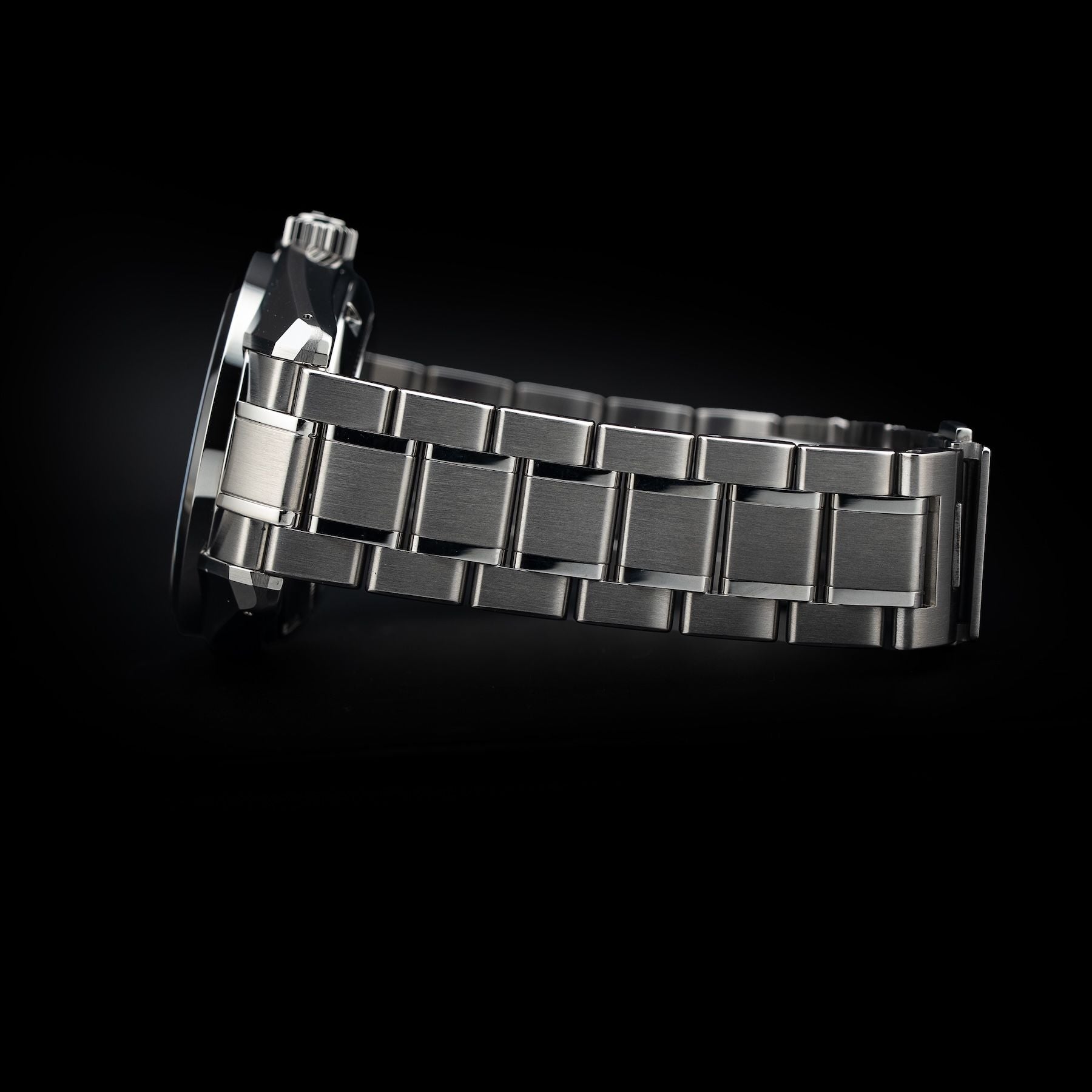 Grand Seiko SBGJ261 Hi Beat 36000 GMT Peacock
