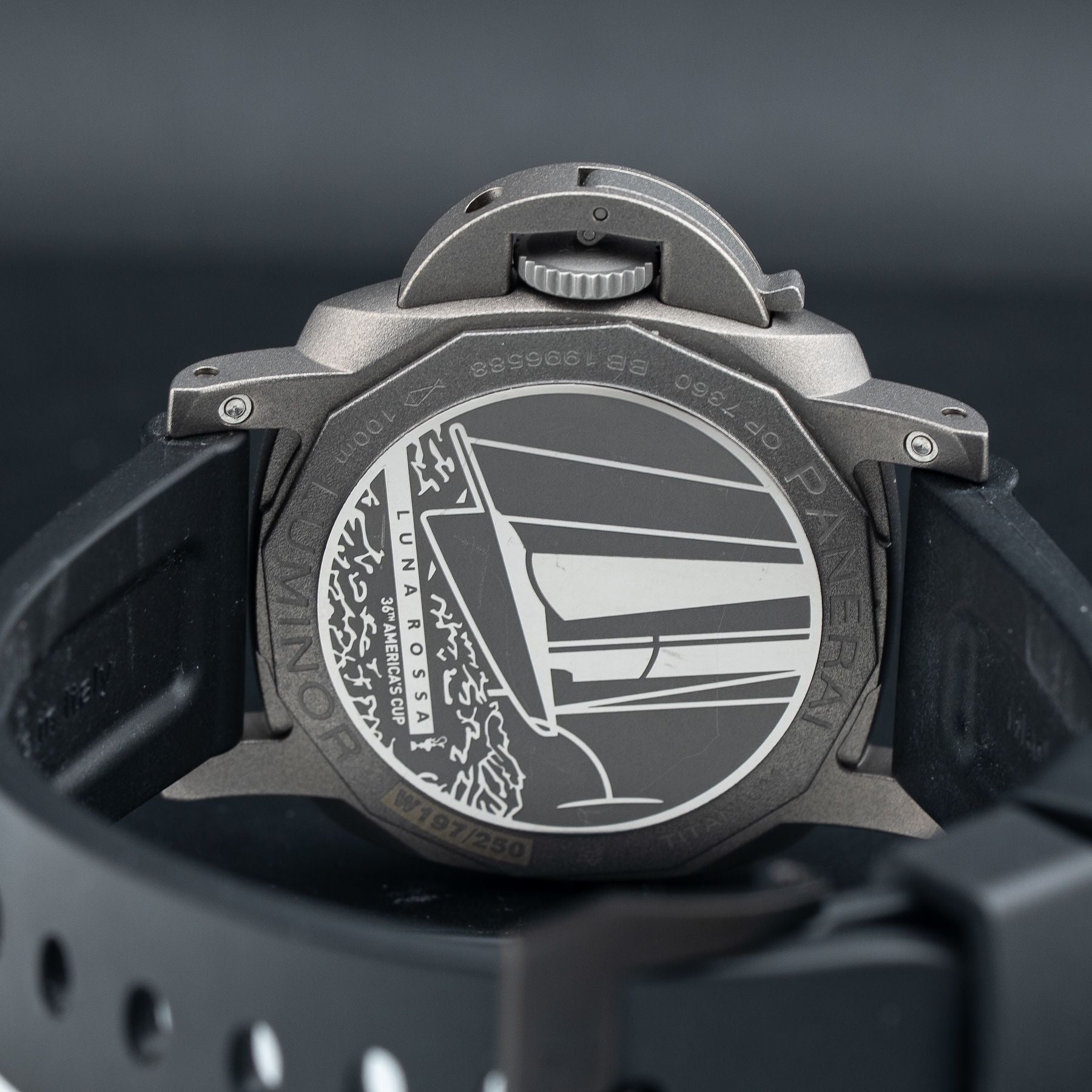Panerai PAM01096 Luminor Luna Rossa GMT 42mm