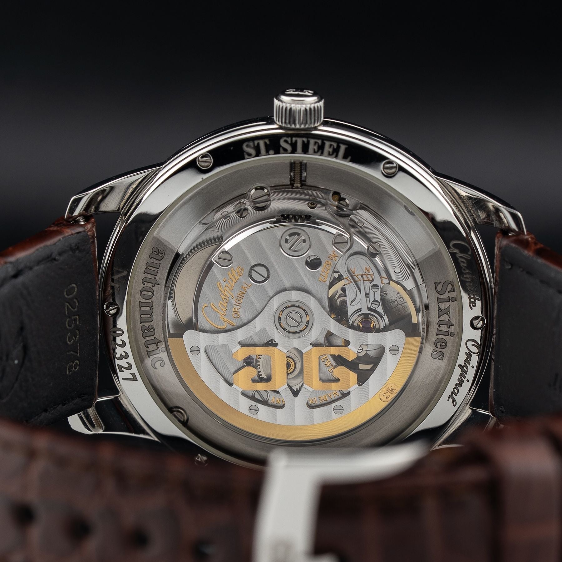 Glashütte Original Senator Sixties Stainless Steel Black Dial 1-39-52-04-02-04