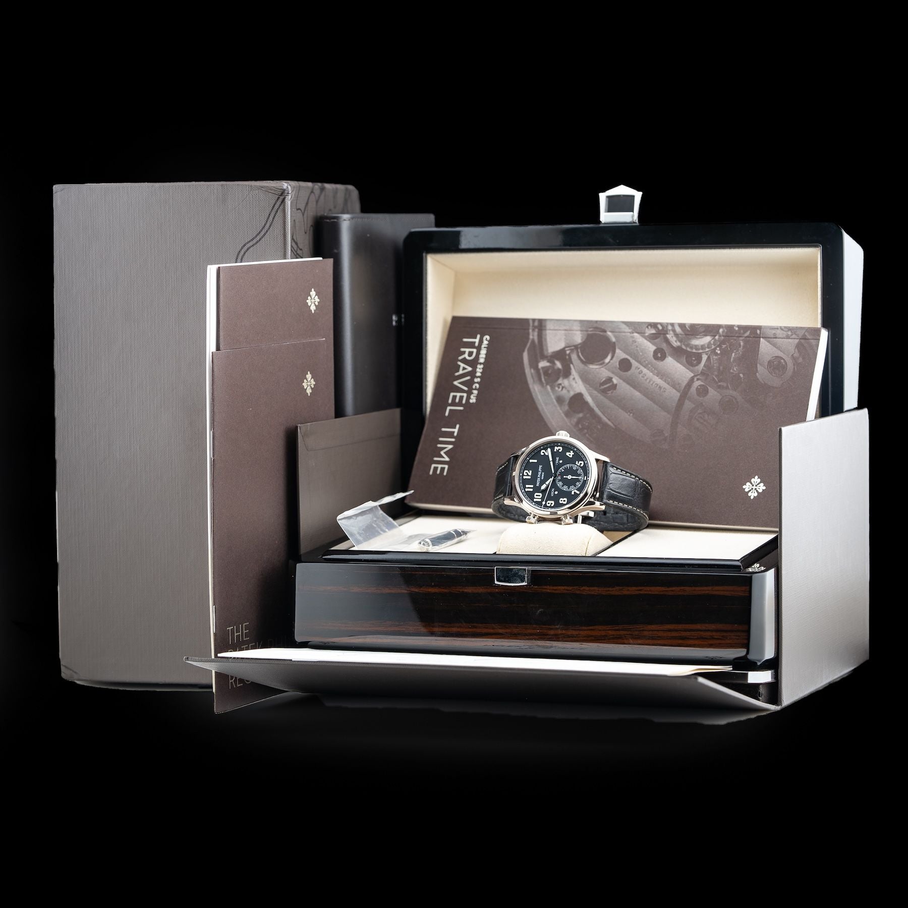Patek Philippe 5524G-001 Calatrava Pilot Travel Time