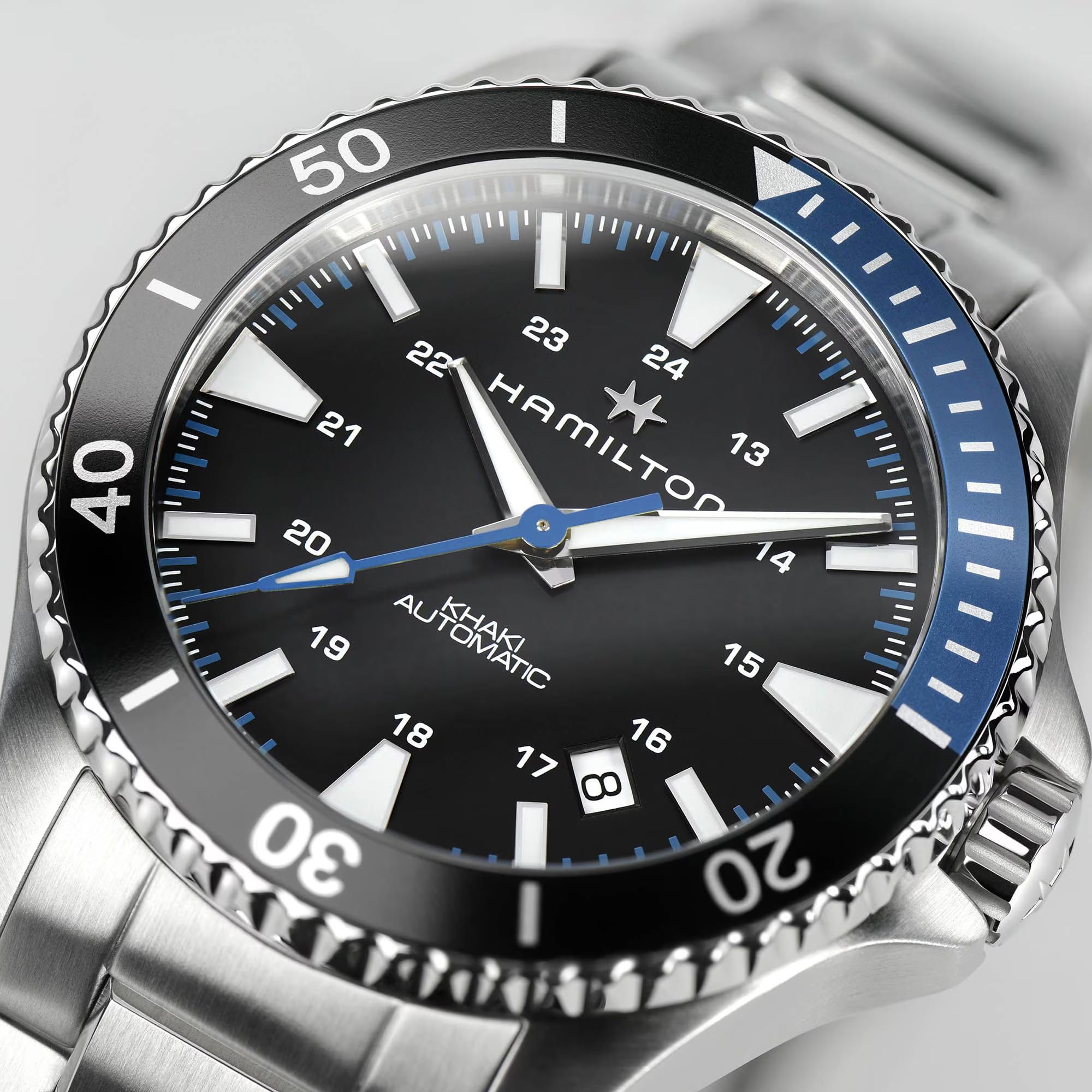 Hamilton H82315131 Khaki Navy Scuba Auto 40mm