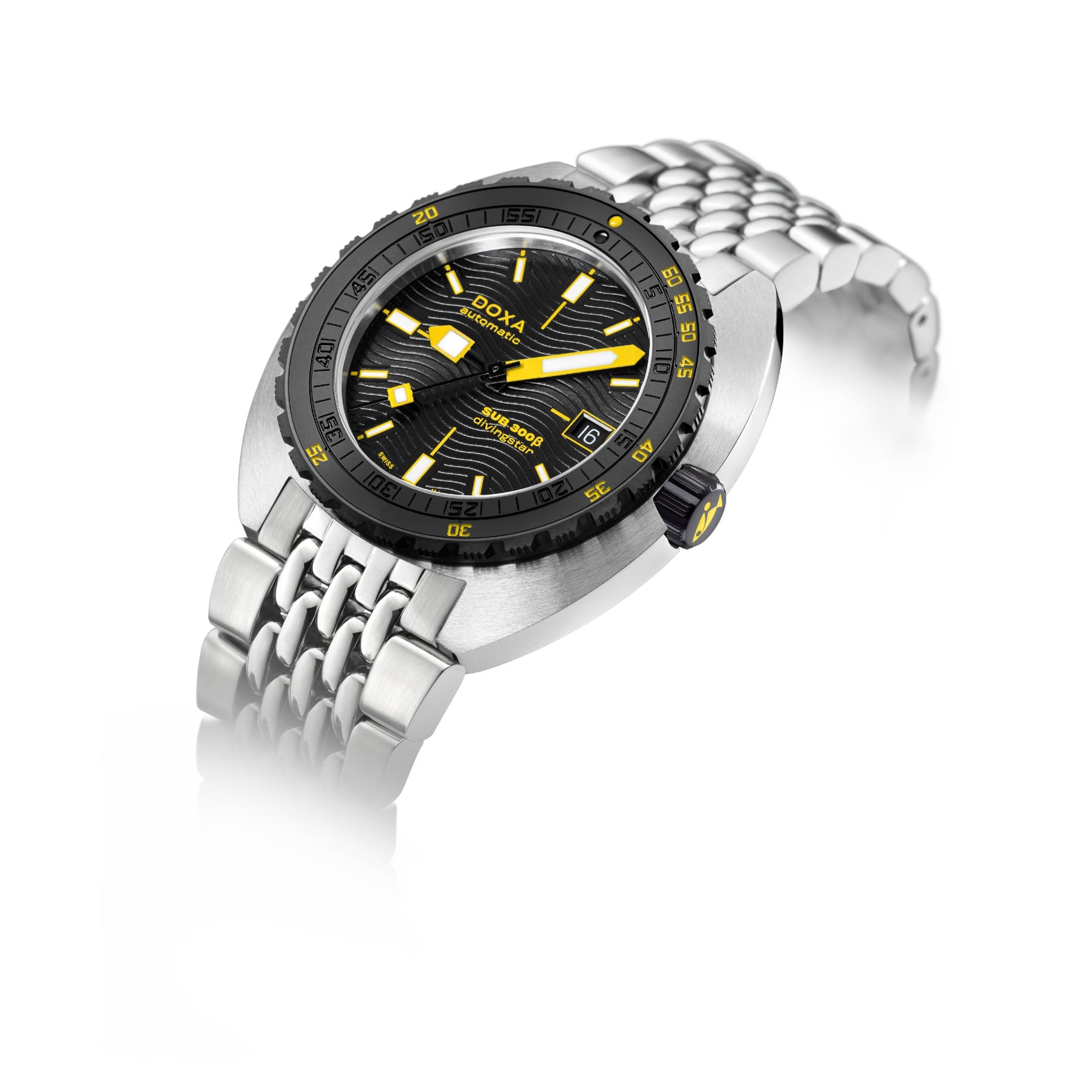 DOXA Sub 300β Divingstar 830.10.361.10 on Bracelet