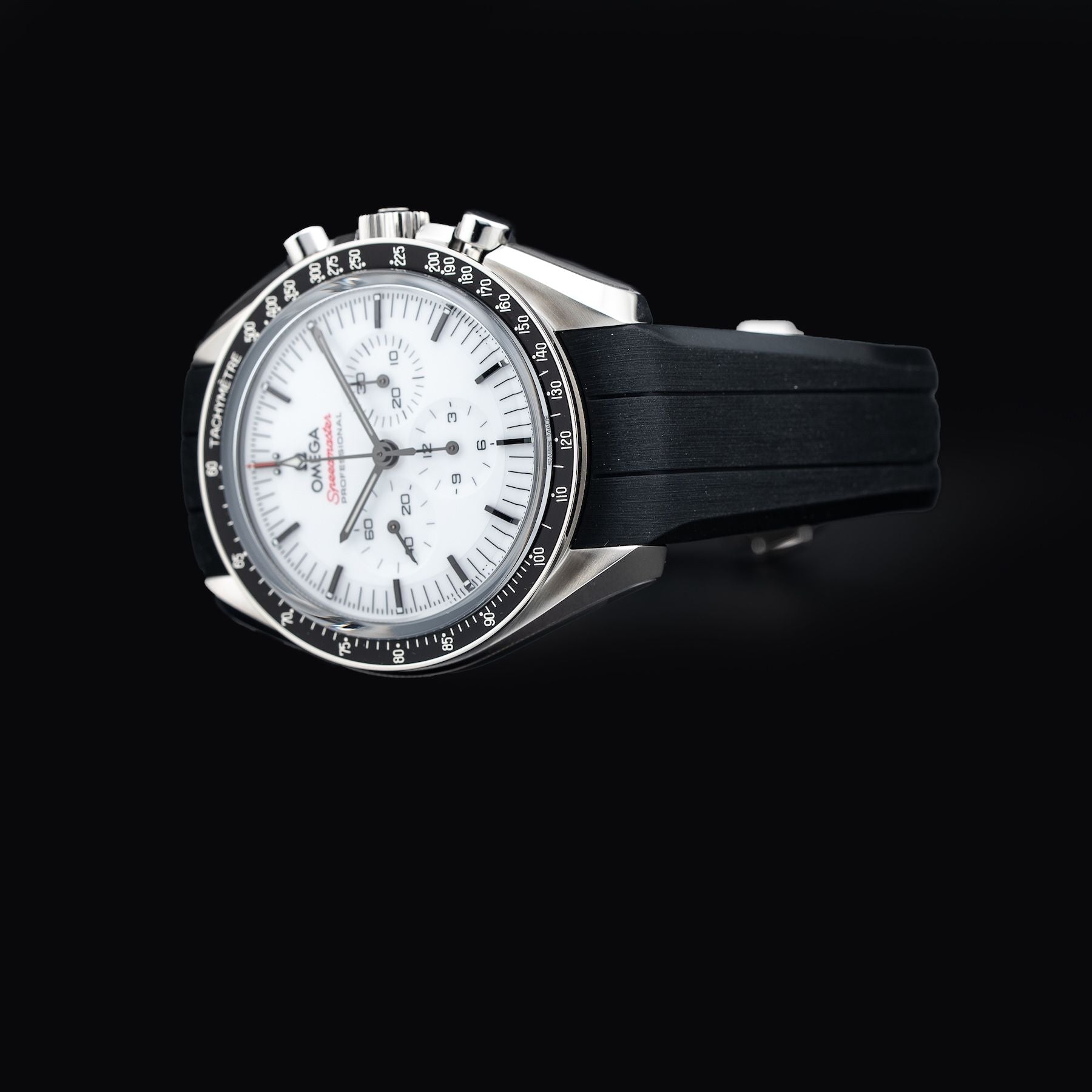Omega 310.32.42.50.04.001 Speedmaster Moonwatch Professional White Dial On Rubber Strap