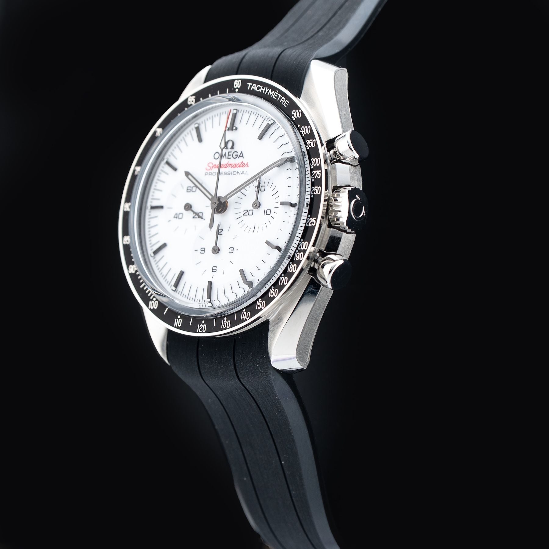 Omega 310.32.42.50.04.001 Speedmaster Moonwatch Professional White Dial On Rubber Strap