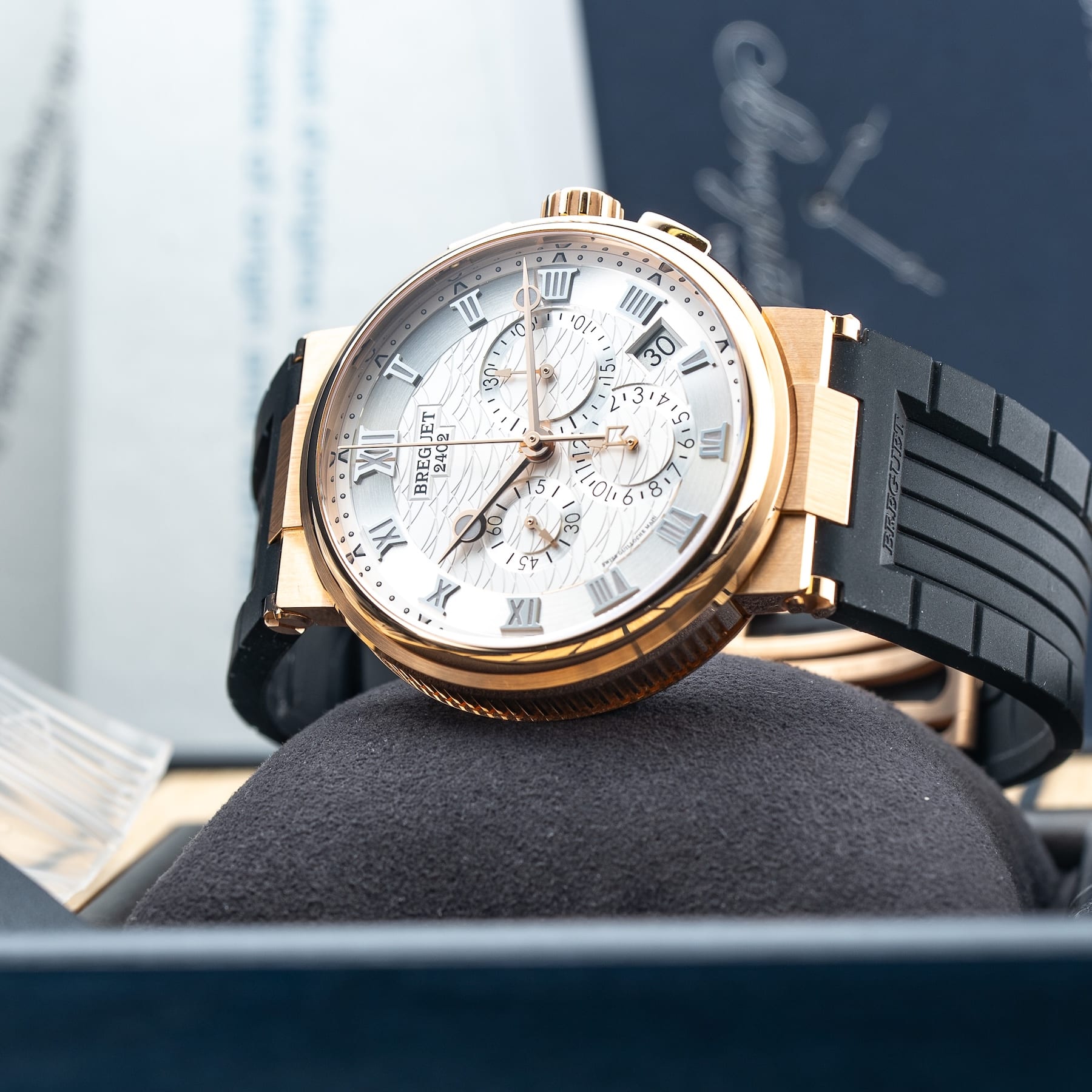 Breguet 5527BR/12/9WV Marine Chronographe