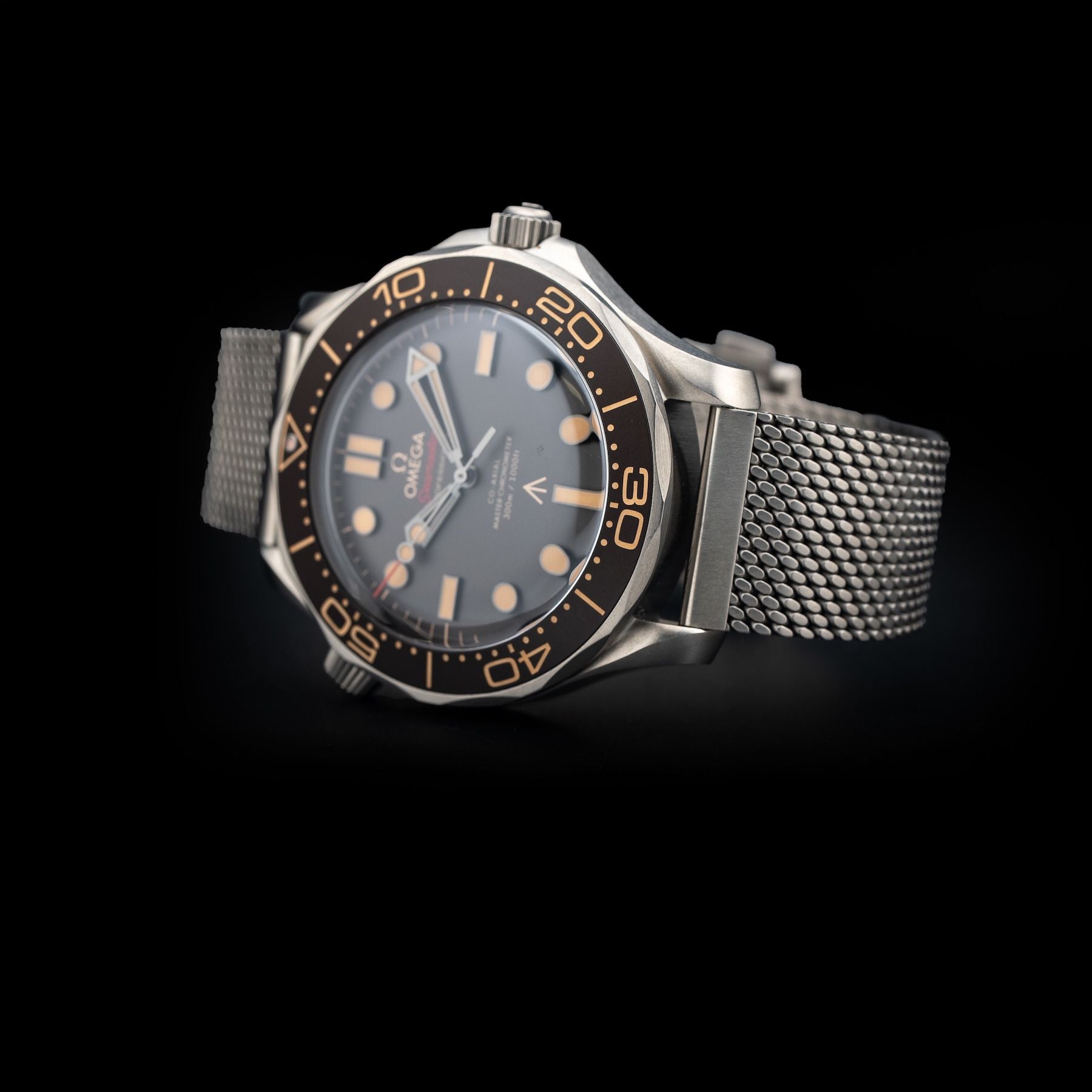 Omega 007 Edition Seamaster Diver 300M 210.90.42.20.01.001