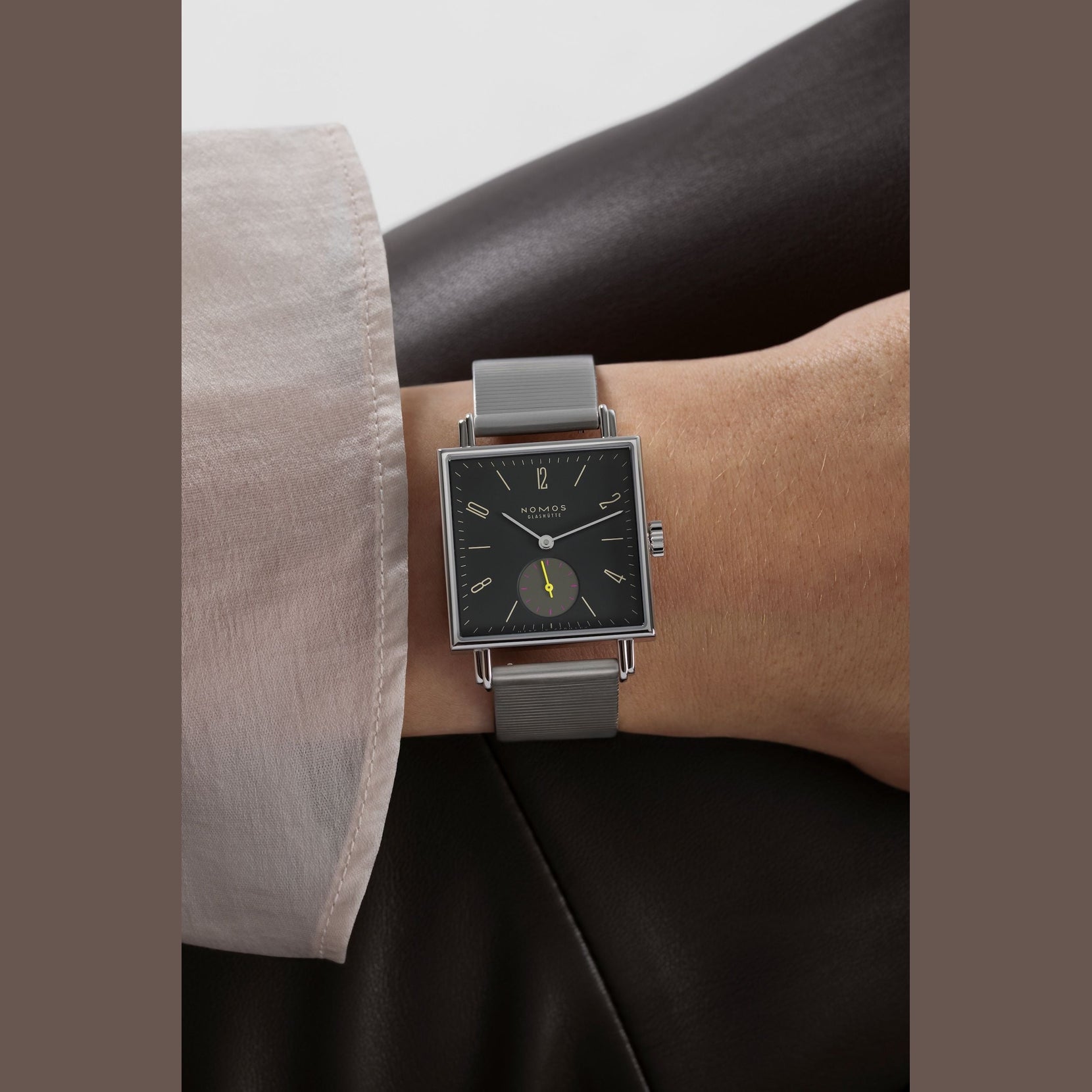 NOMOS Glashütte 440 Tetra Basalt