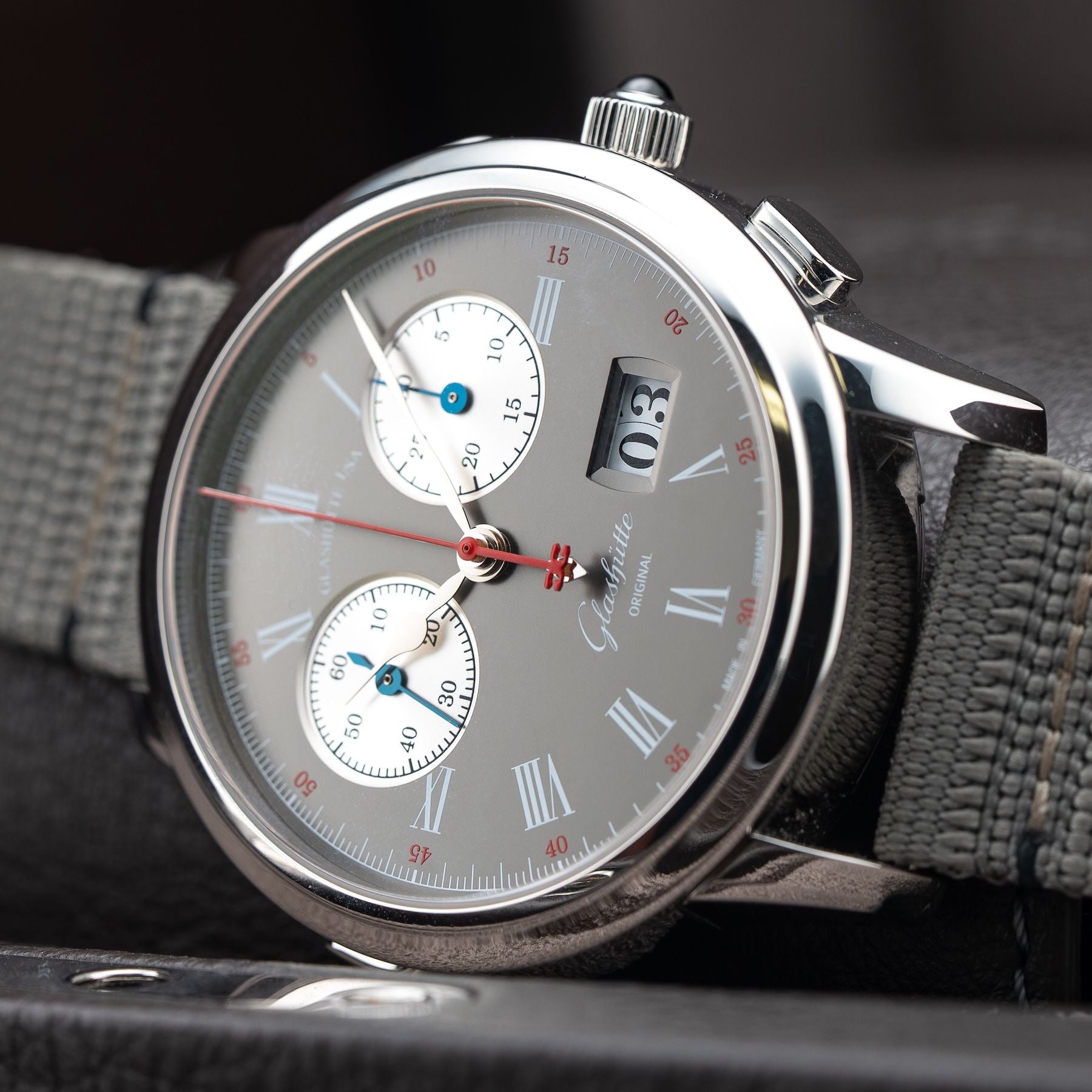 Glashütte Original 1-99-01-03-03-04 Senator Rattrapante