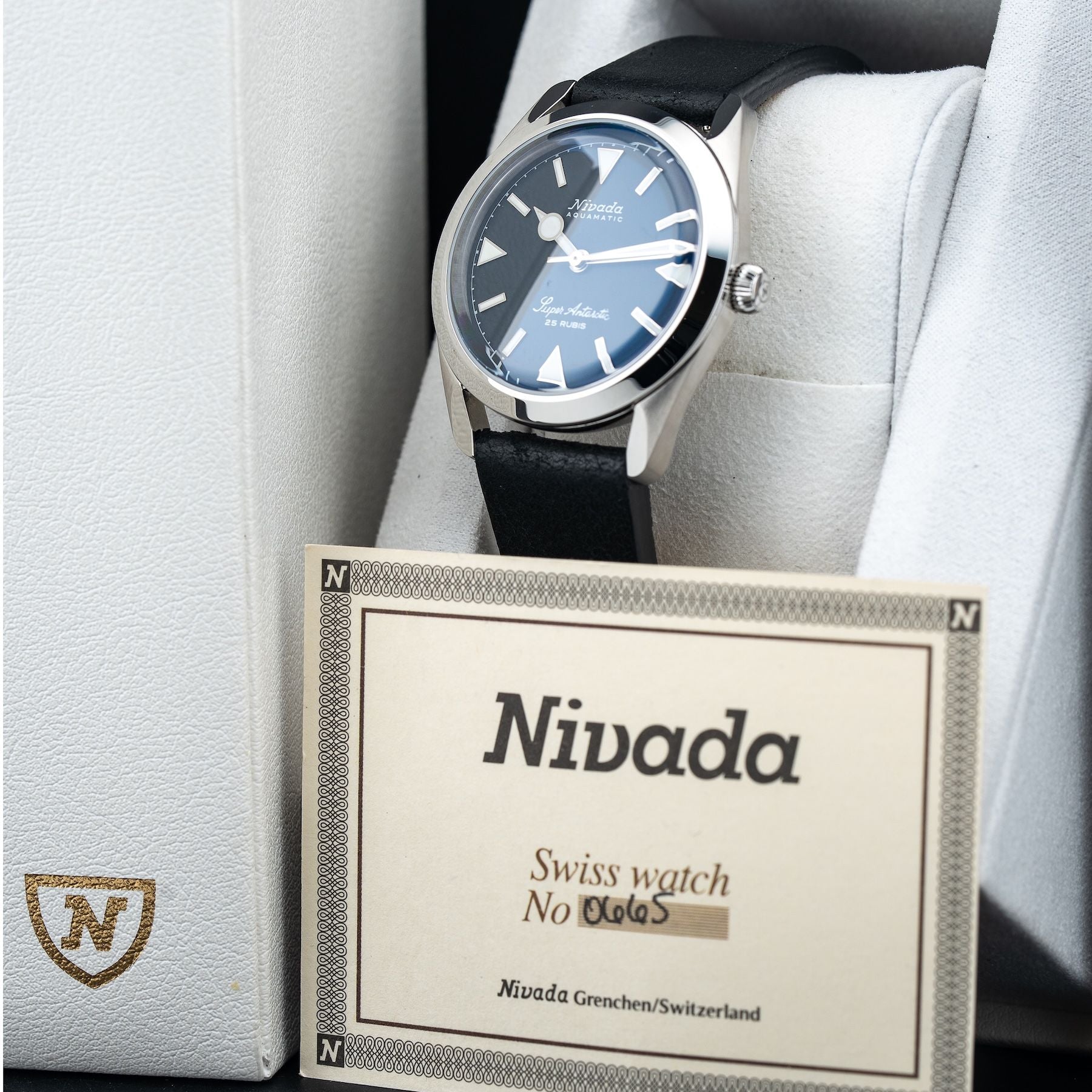 Nivada Grenchen Super Antarctic 32025A01