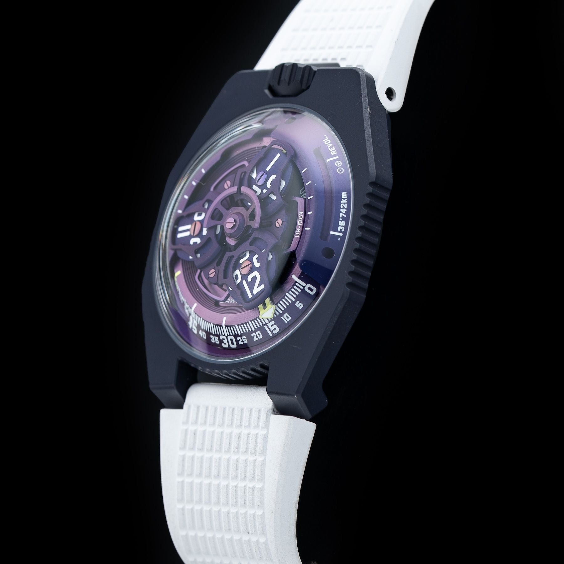 Urwerk Ultraviolet UR-100V