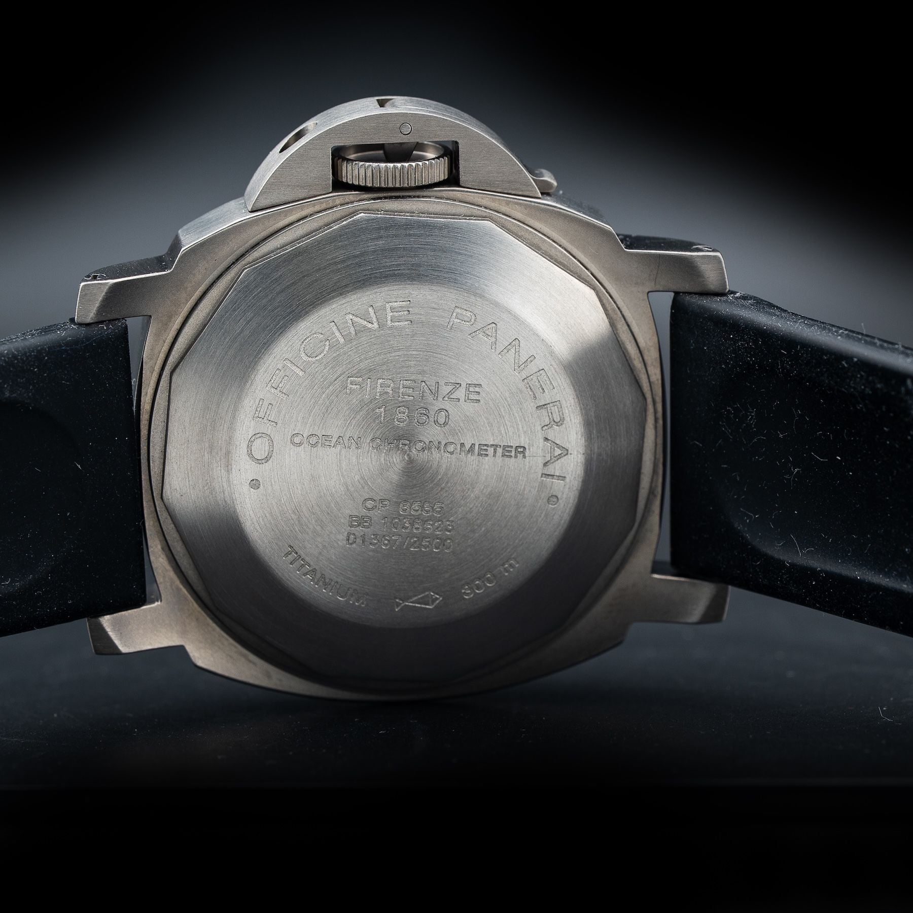 Panerai PAM00089 Luminor GMT 44