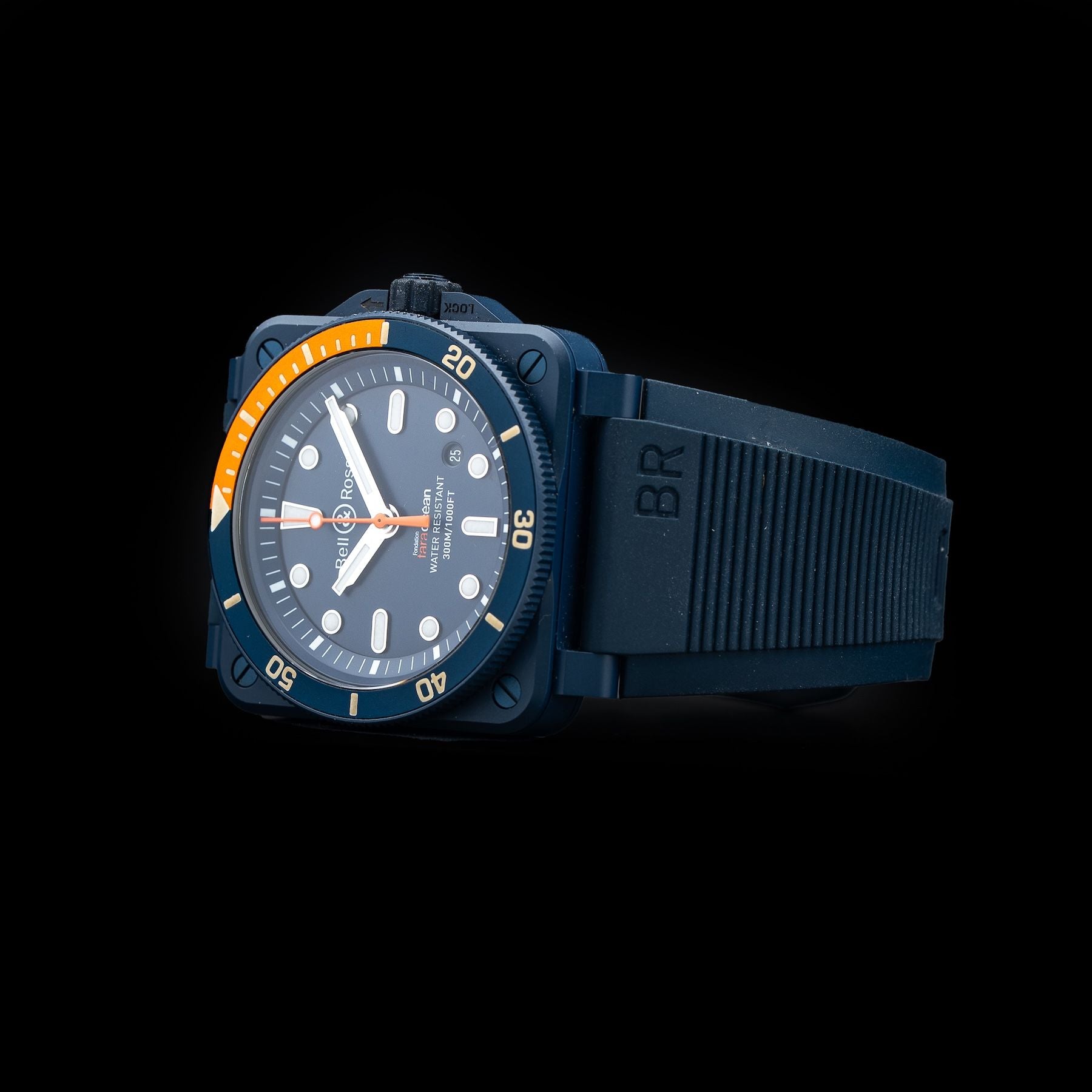 Bell & Ross BR0392-D-TR-CE/SRB Diver Tara