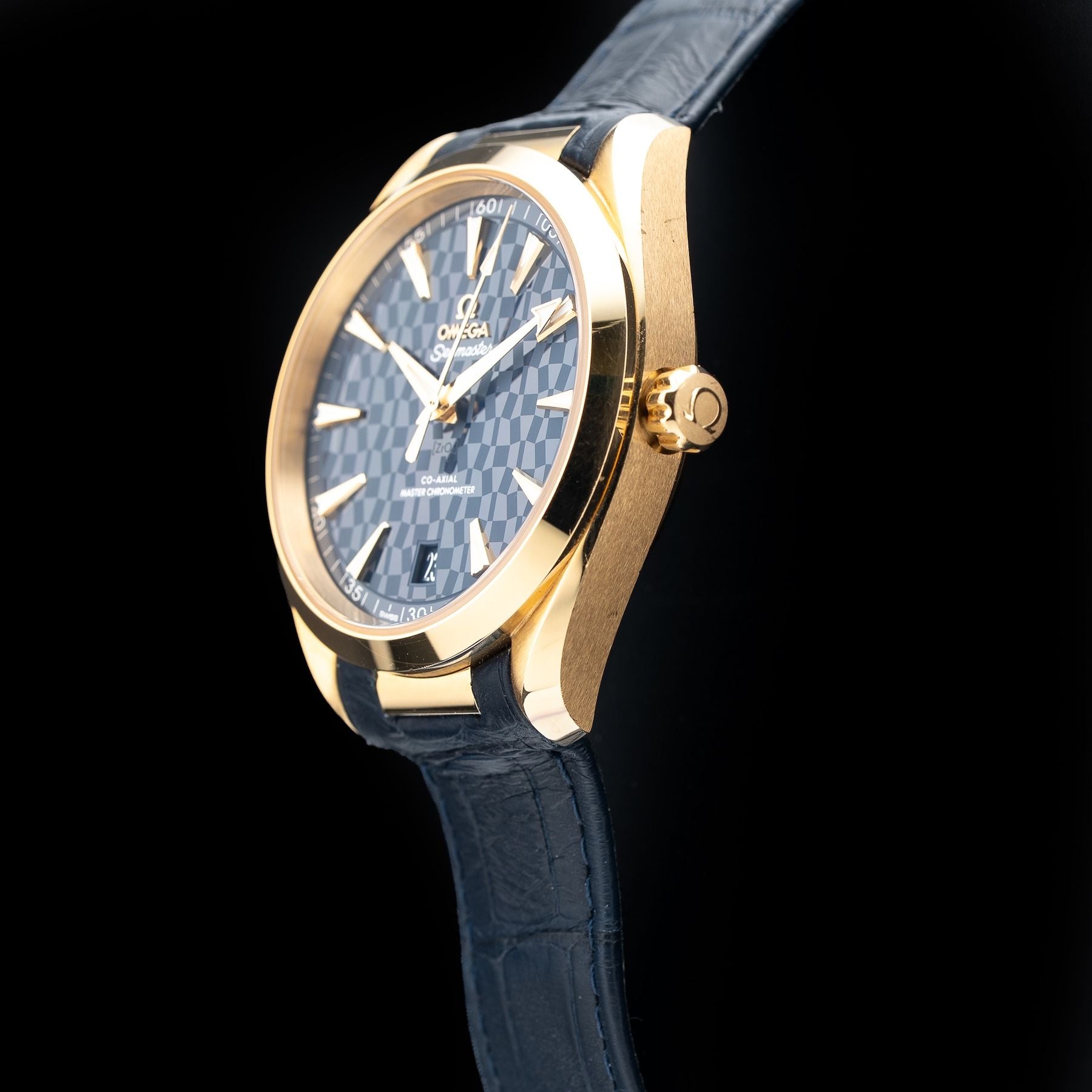 Omega Seamaster 522.53.41.21.03.001 Aqua Terra 150M Blue Dial 18K Yellow Gold