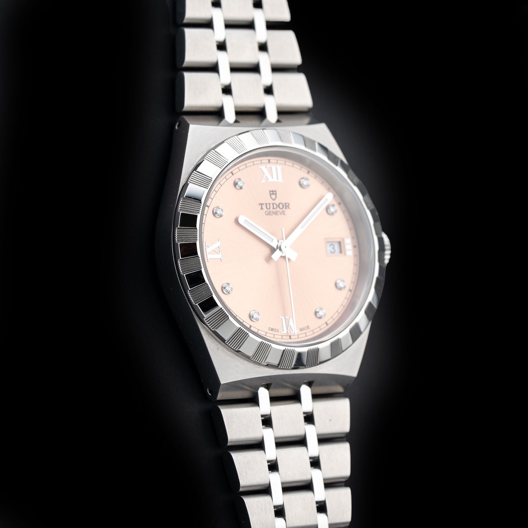 TUDOR M28500-0009 Royal 38mm Steel Salmon