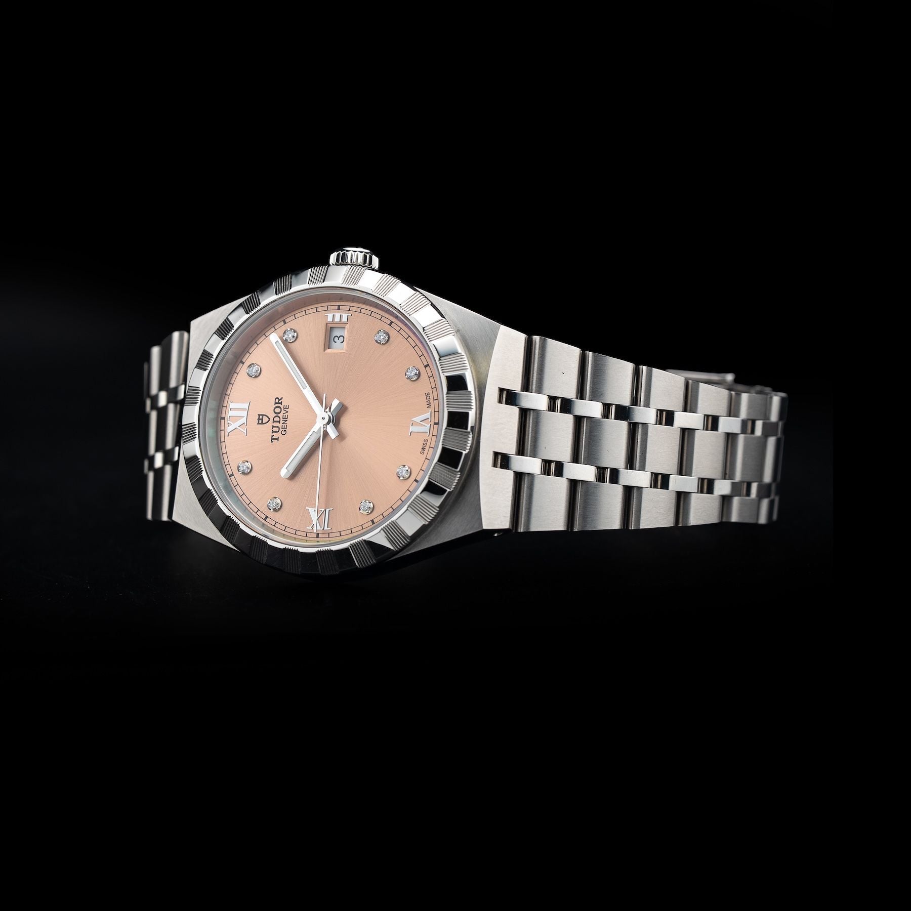 TUDOR M28500-0009 Royal 38mm Steel Salmon