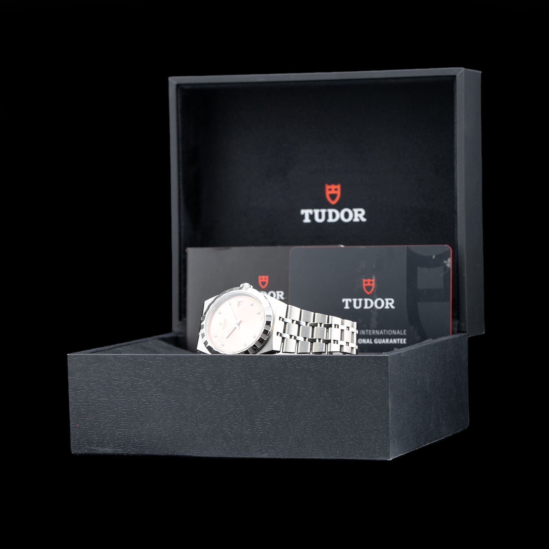 TUDOR M28500-0009 Royal 38mm Steel Salmon