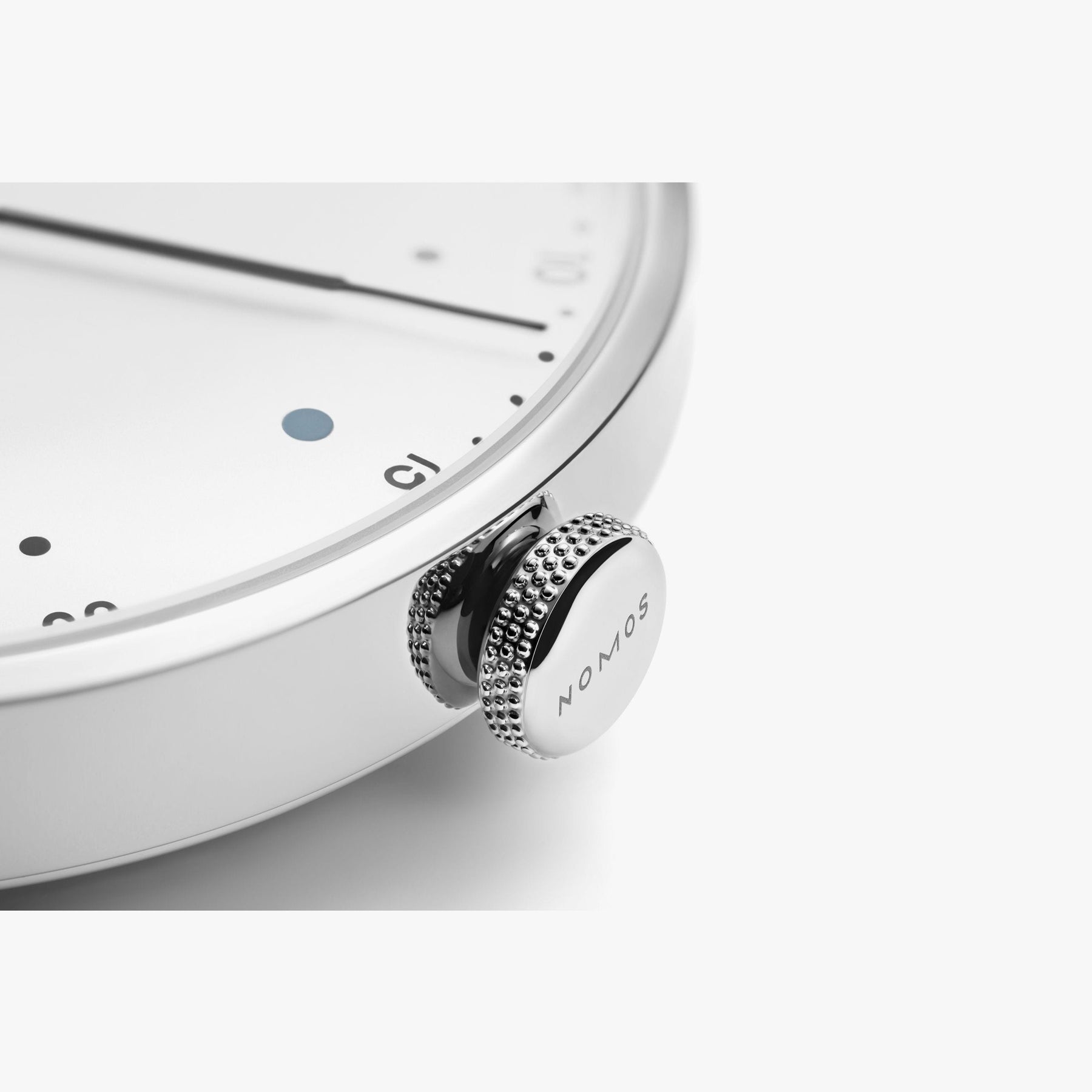 NOMOS Glashütte Metro 38 Datum
