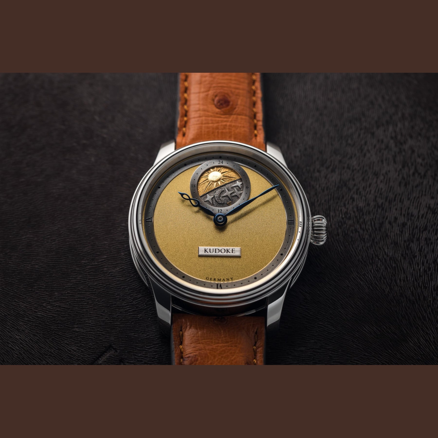 Kudoke 2 Yellow Gold Dial