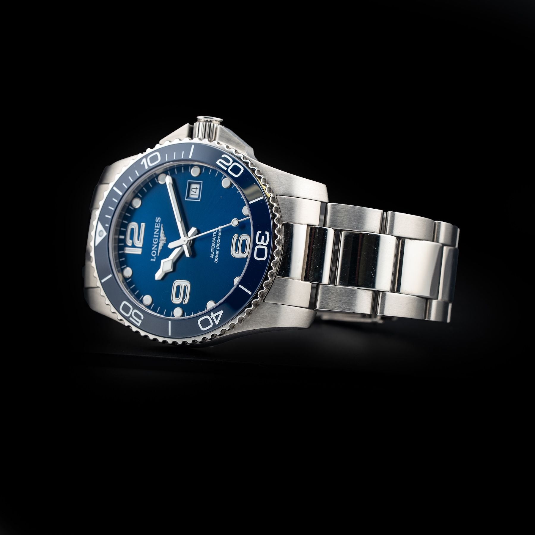 Longines L3.781.4.96.6 Hydroconquest Blue Dial on Bracelet