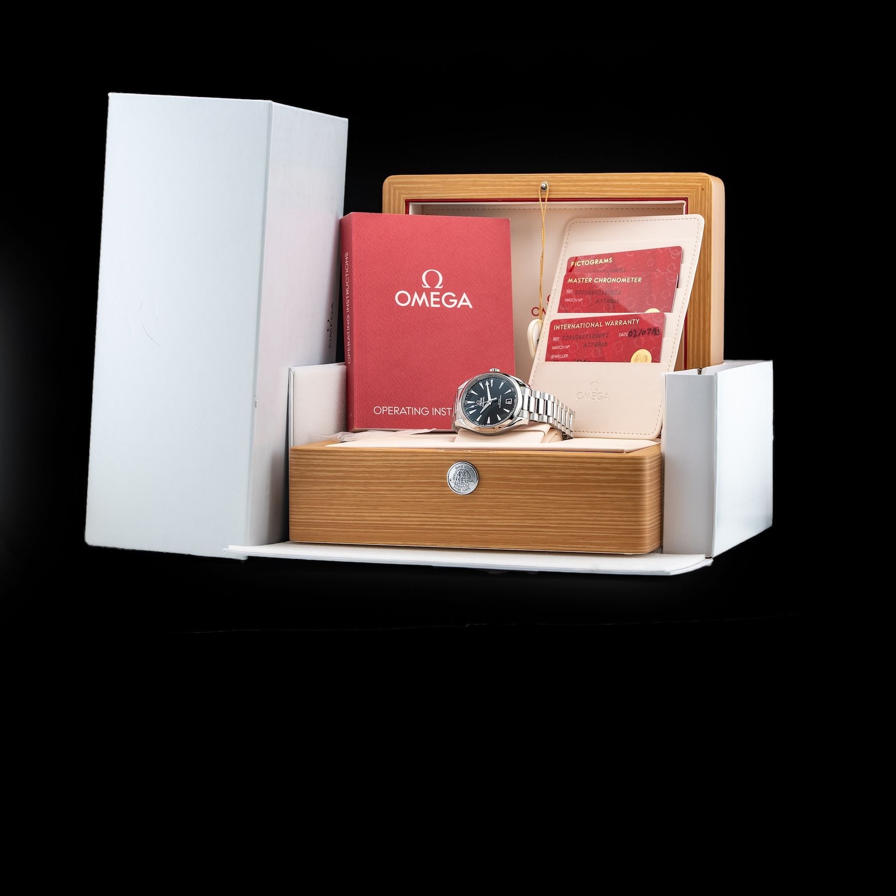 Omega 220.10.41.21.01.002 Seamaster Aqua Terra 150M 41mm Black Steel on Bracelet