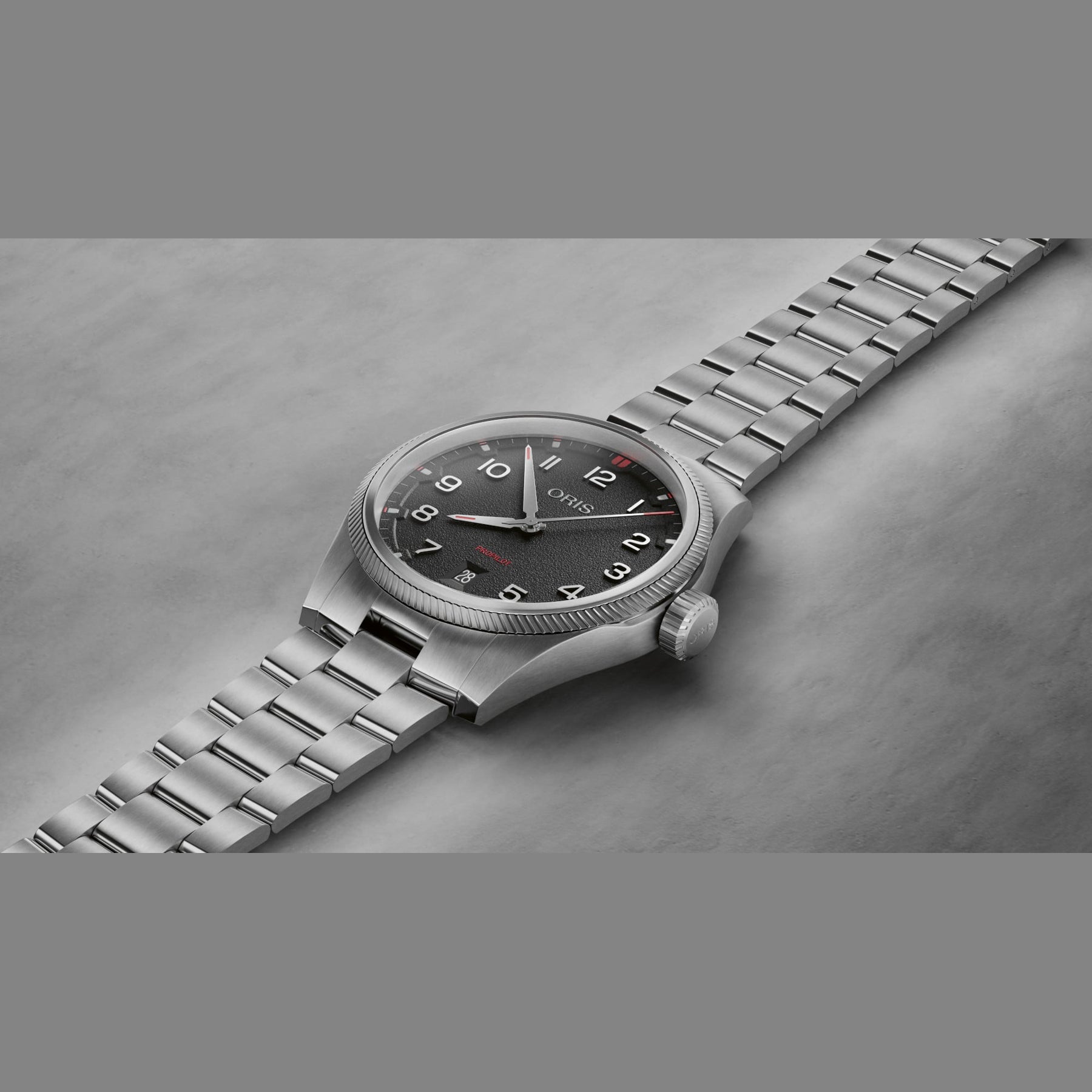 Oris 01 733 7805 4164-07 8 20 04LC ProPilot Date