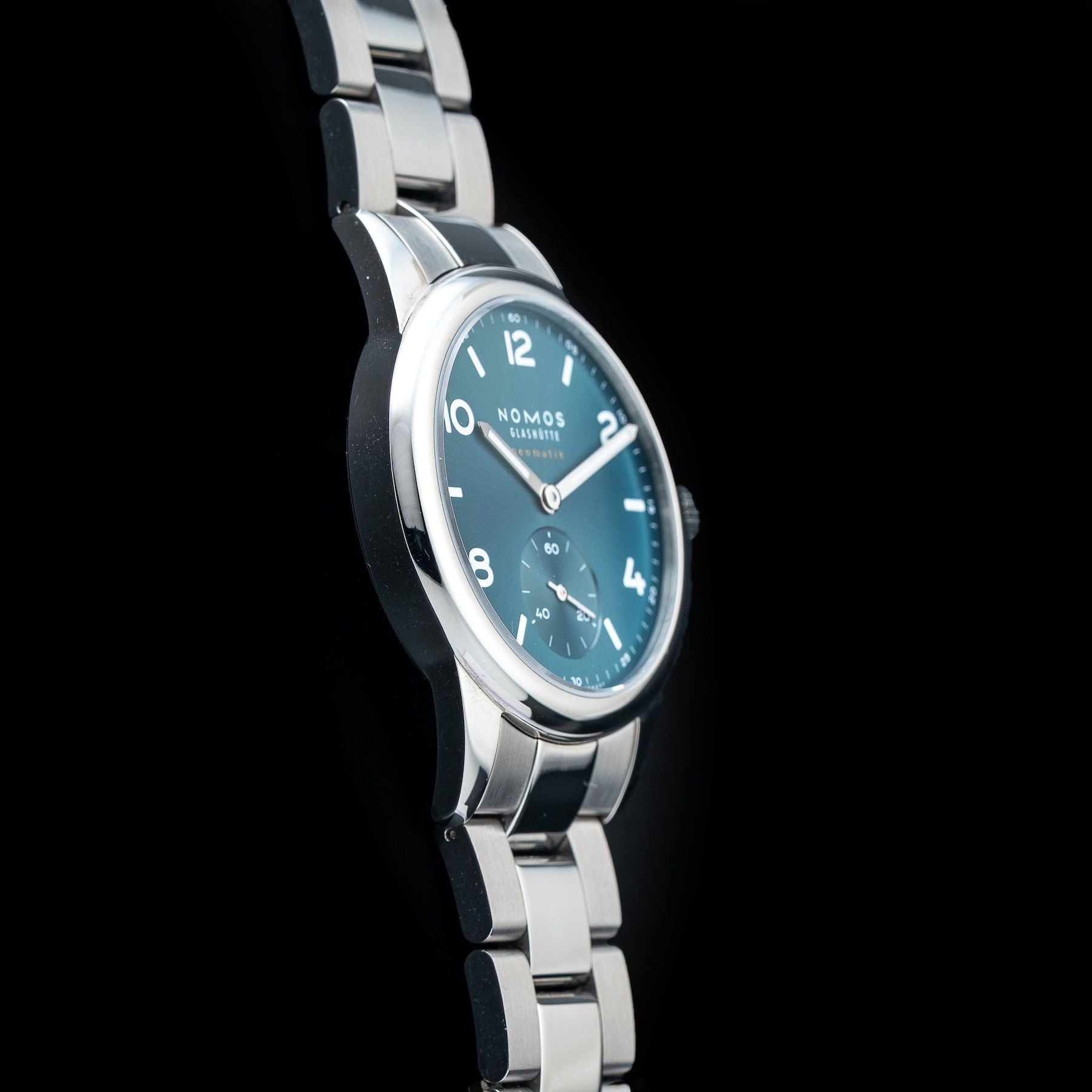NOMOS Glashütte 746 Club Sport Neomatik Petrol