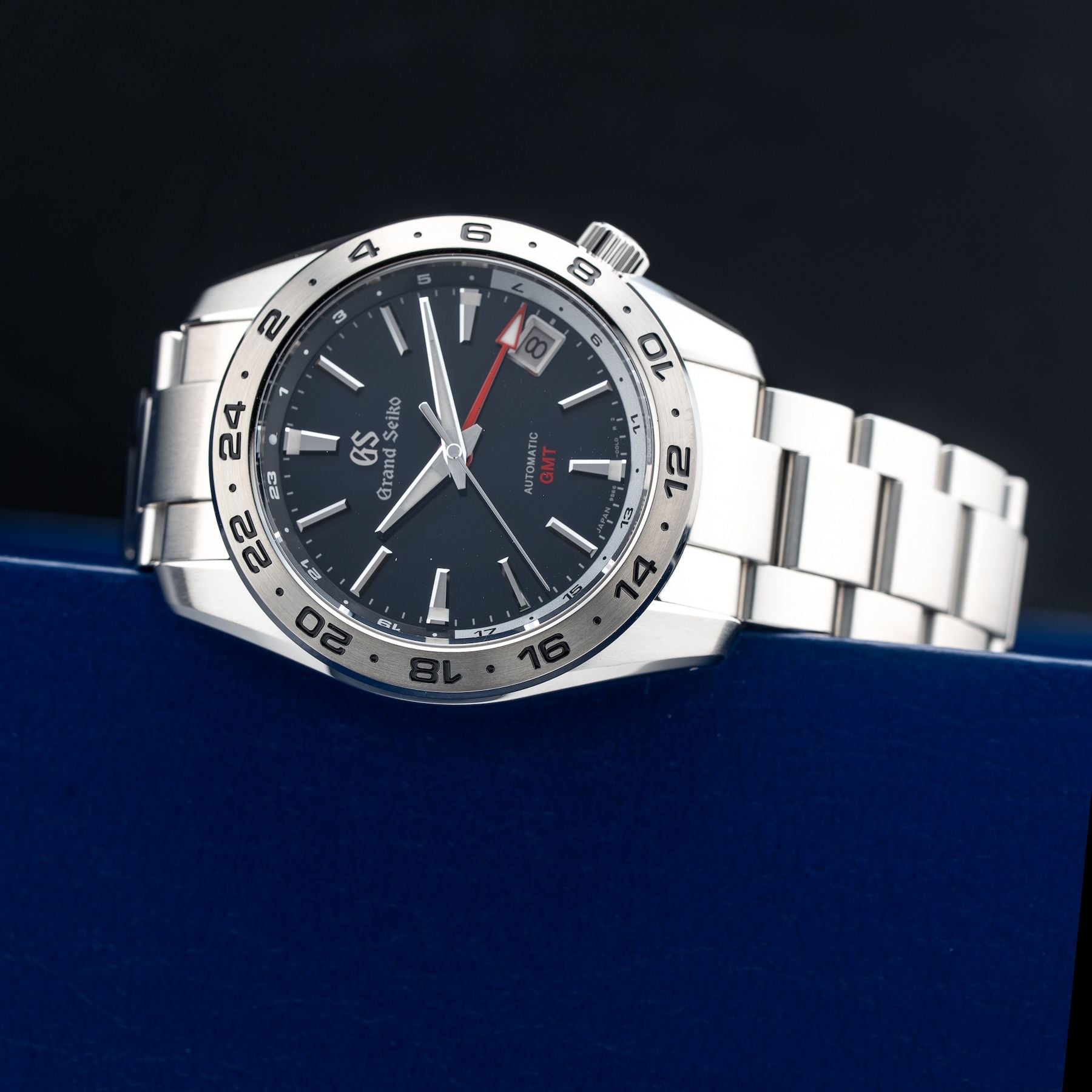 Grand Seiko Sports SBGM245