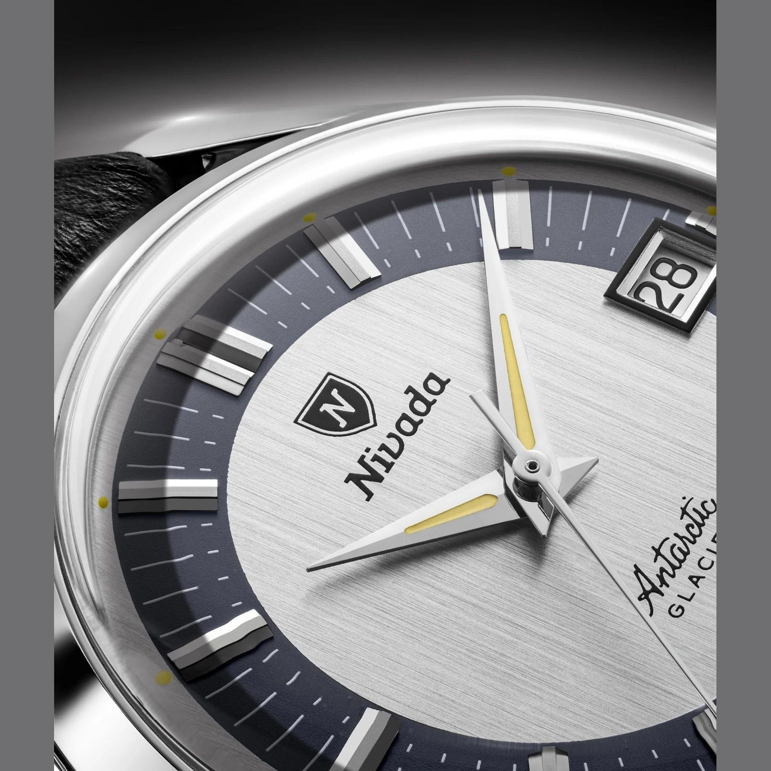 Nivada Grenchen 35020M01 Antarctic Glacier 35mm