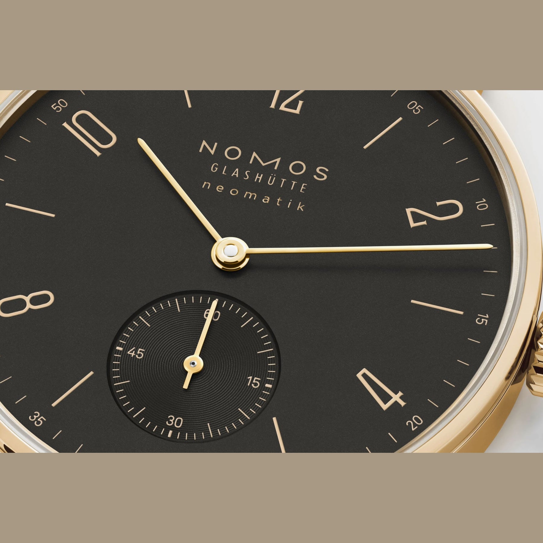 NOMOS Glashütte Tangente Gold Neomatik Ruthenium