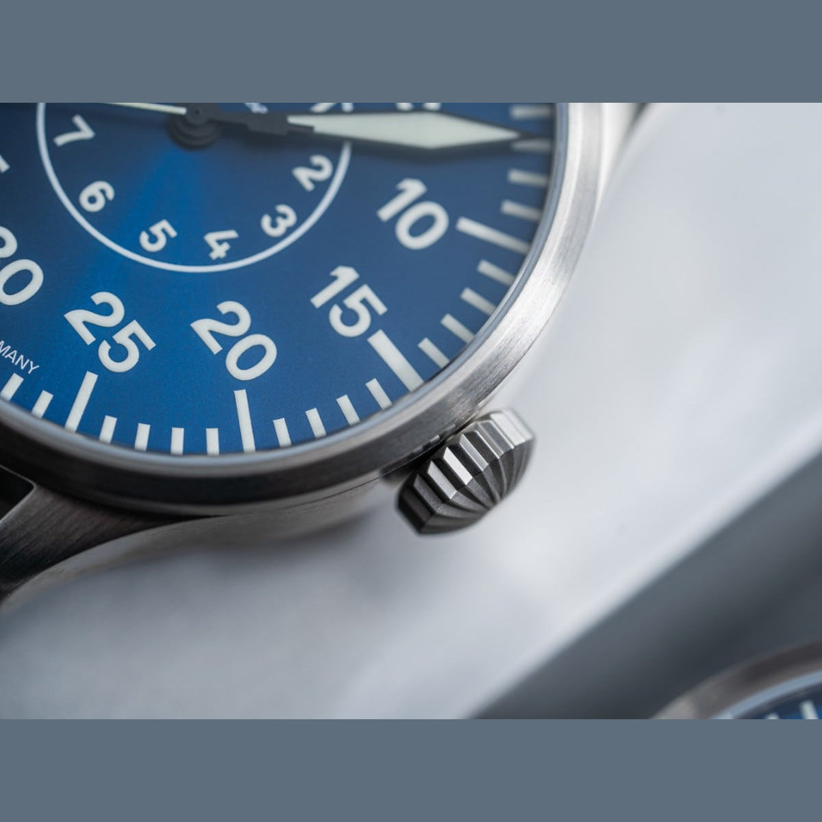 Laco 862103.2.MB Pilot Watches Basic Aachen Blaue Stunde 39 MB