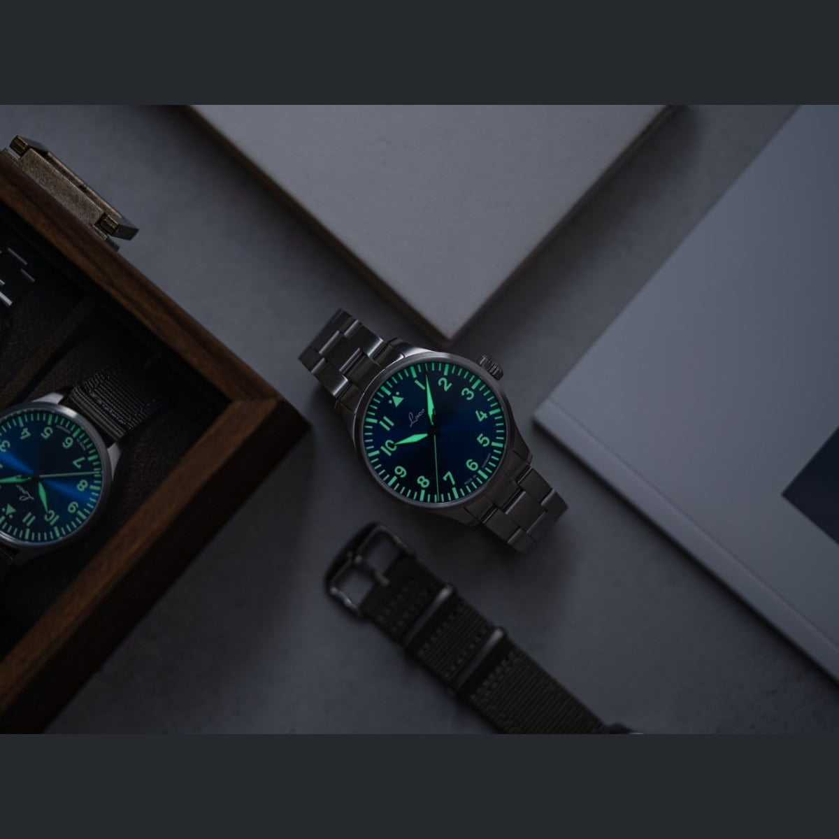 Laco 862102.2.MB Pilot Watches Basic Augsburg Blaue Stunde 39 MB