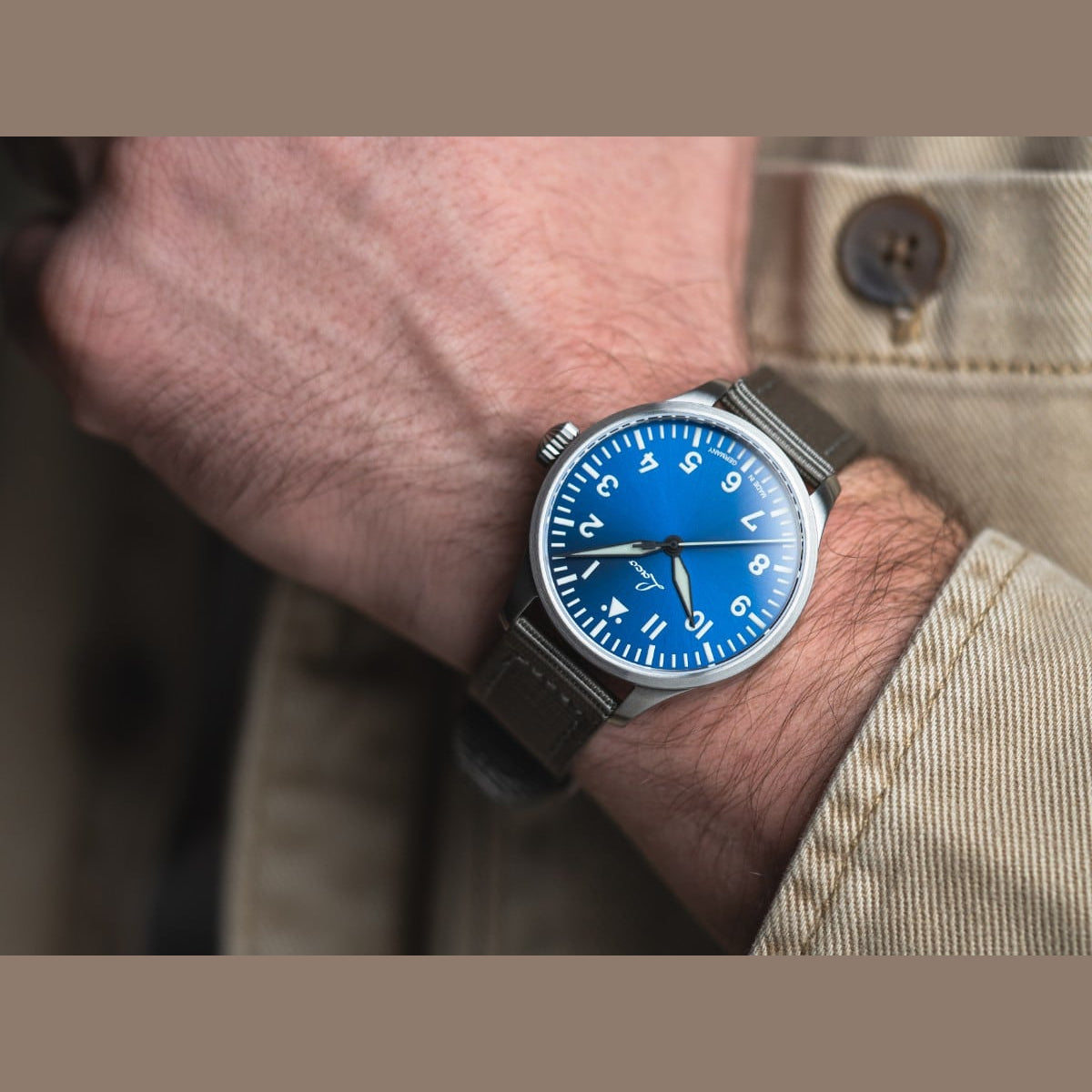 Laco 862100.2 Pilot Watch Basic Augsburg Blaue Stunde 42