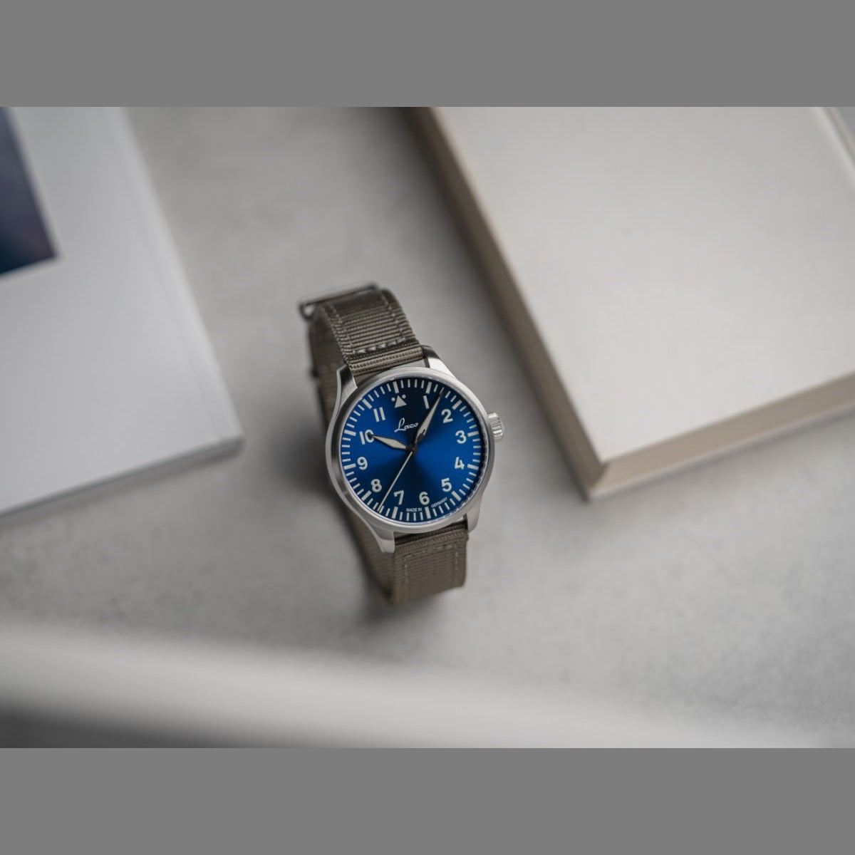 Laco 862100.2 Pilot Watch Basic Augsburg Blaue Stunde 42