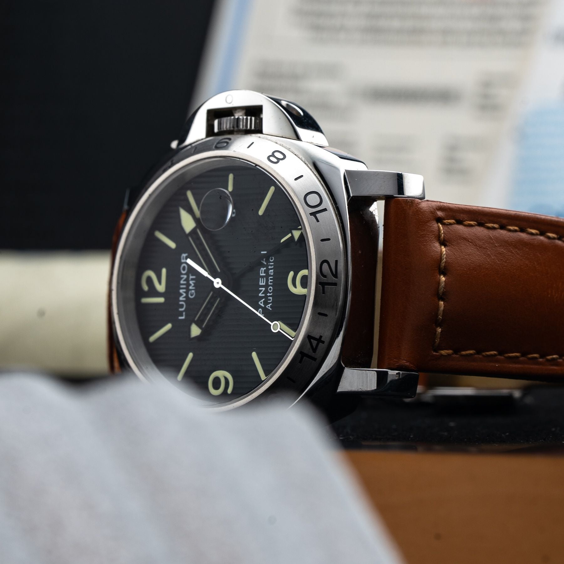 Panerai PAM00029 Luminor GMT