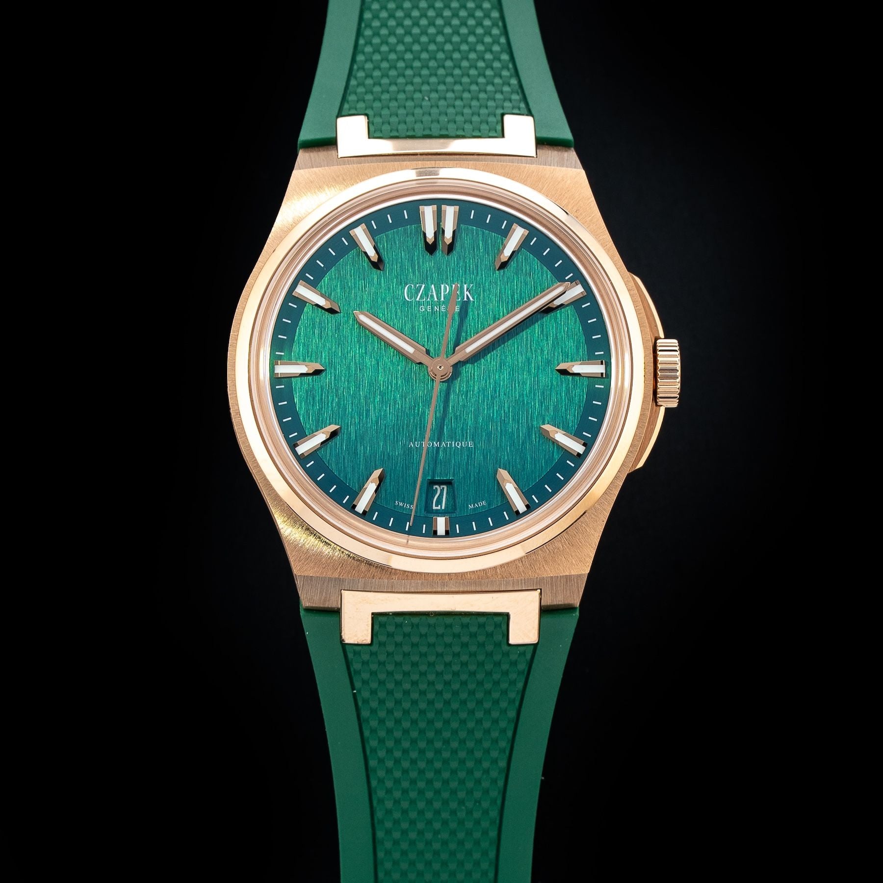 Czapek Antarctique Mount Erebus Rose Gold Chameleon on Rubber Strap