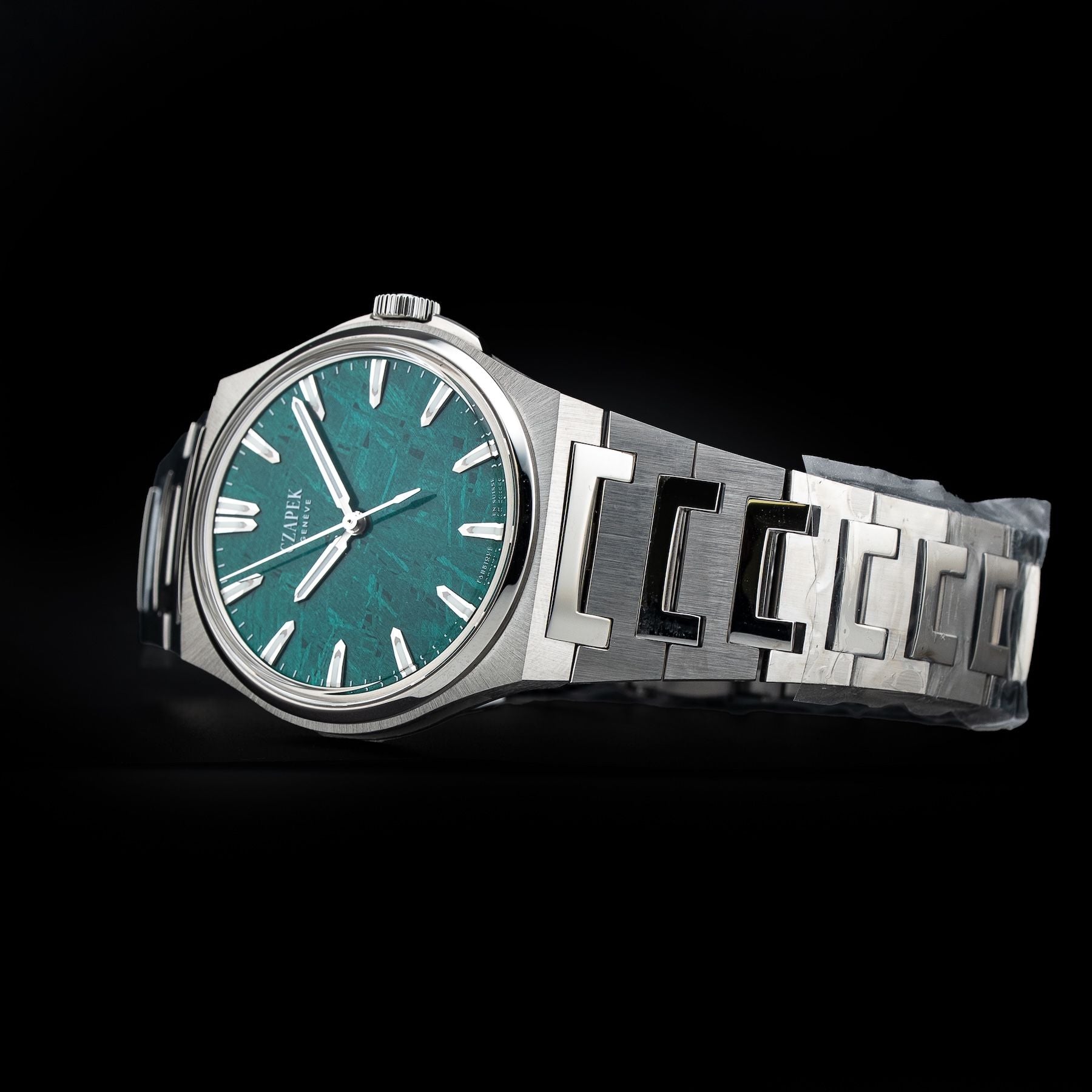 Czapek Antarctique Green Meteor Limited Edition
