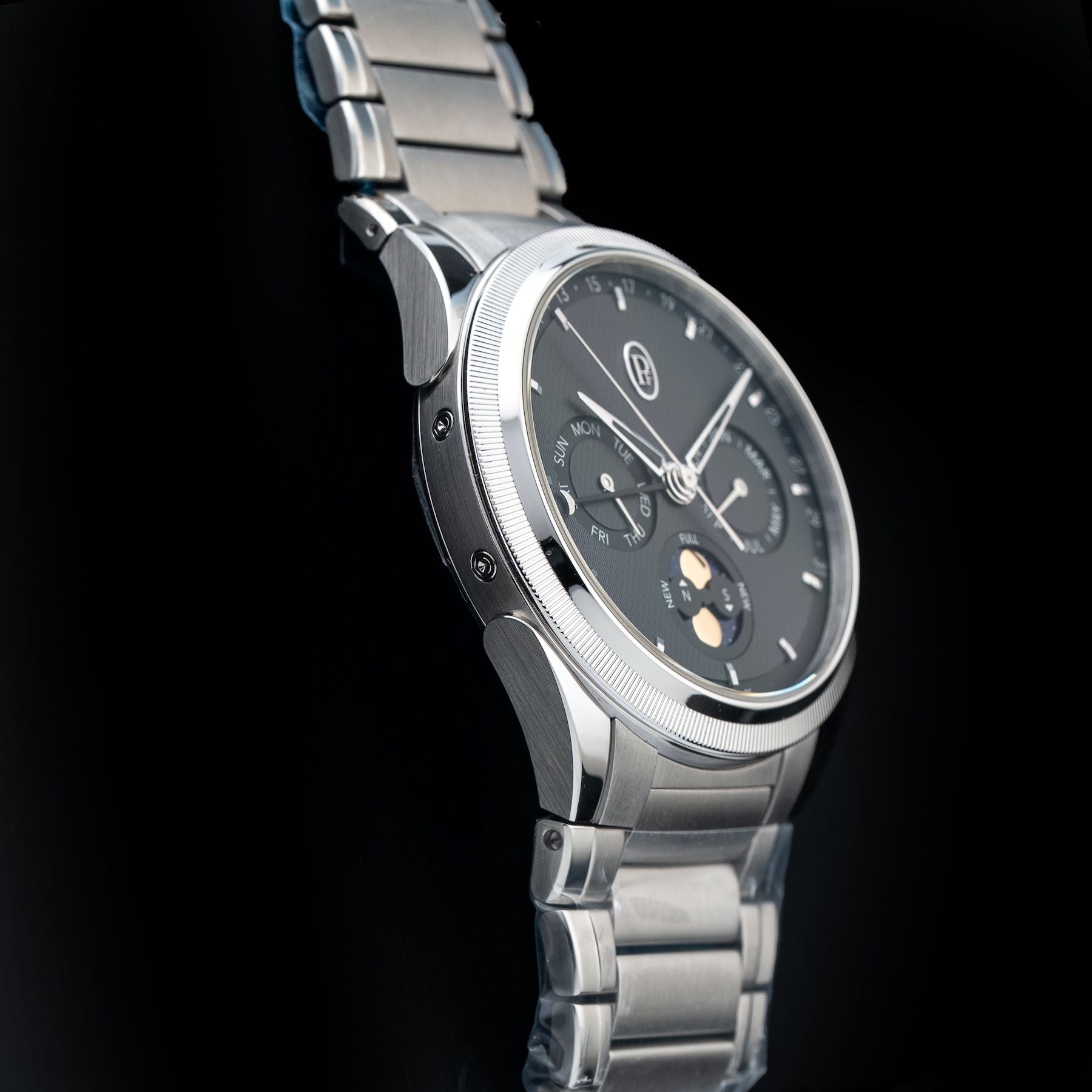 Parmigiani Fleurier PFC907-1020001-100182 Tonda PF Annual Calendar Steel