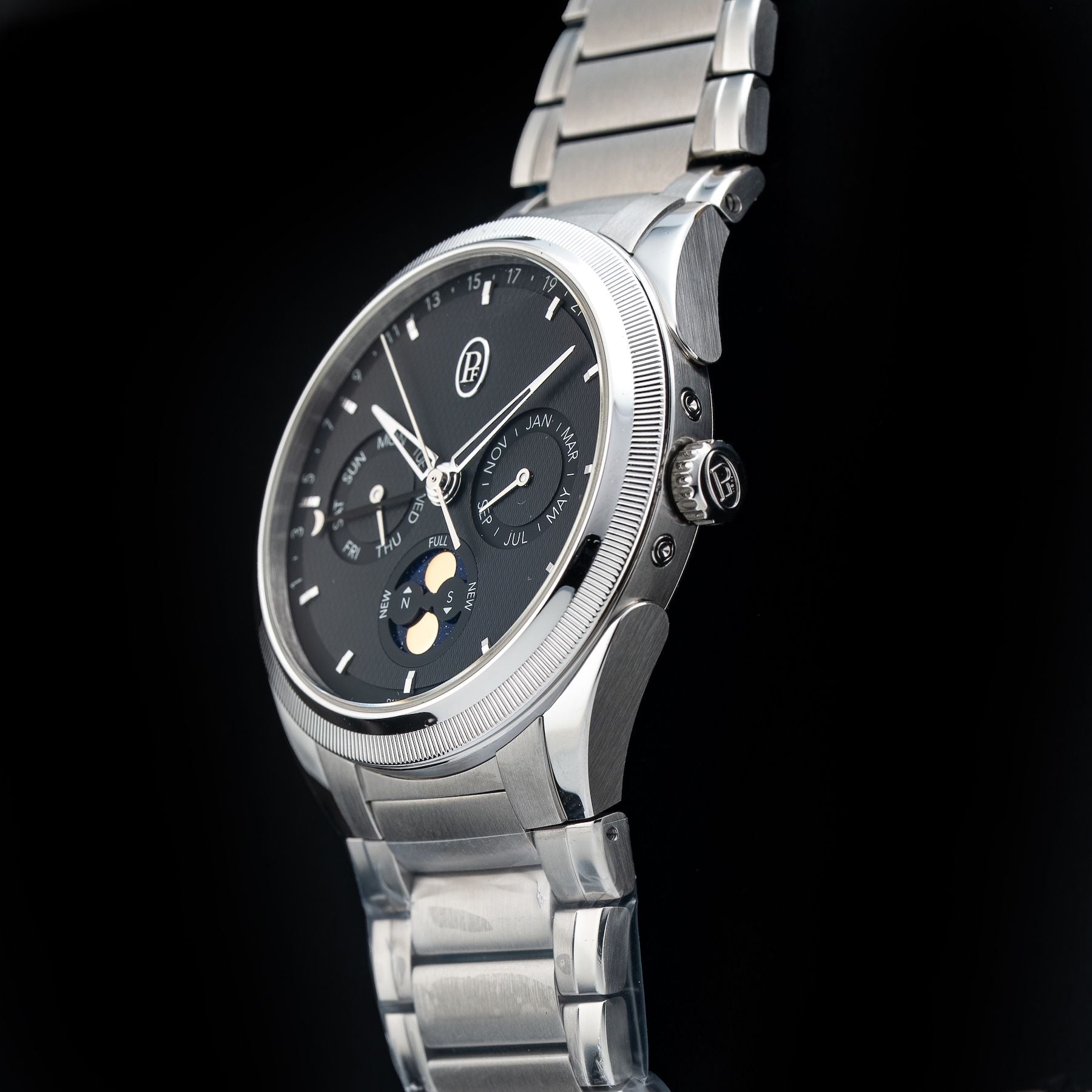 Parmigiani Fleurier PFC907-1020001-100182 Tonda PF Annual Calendar Steel