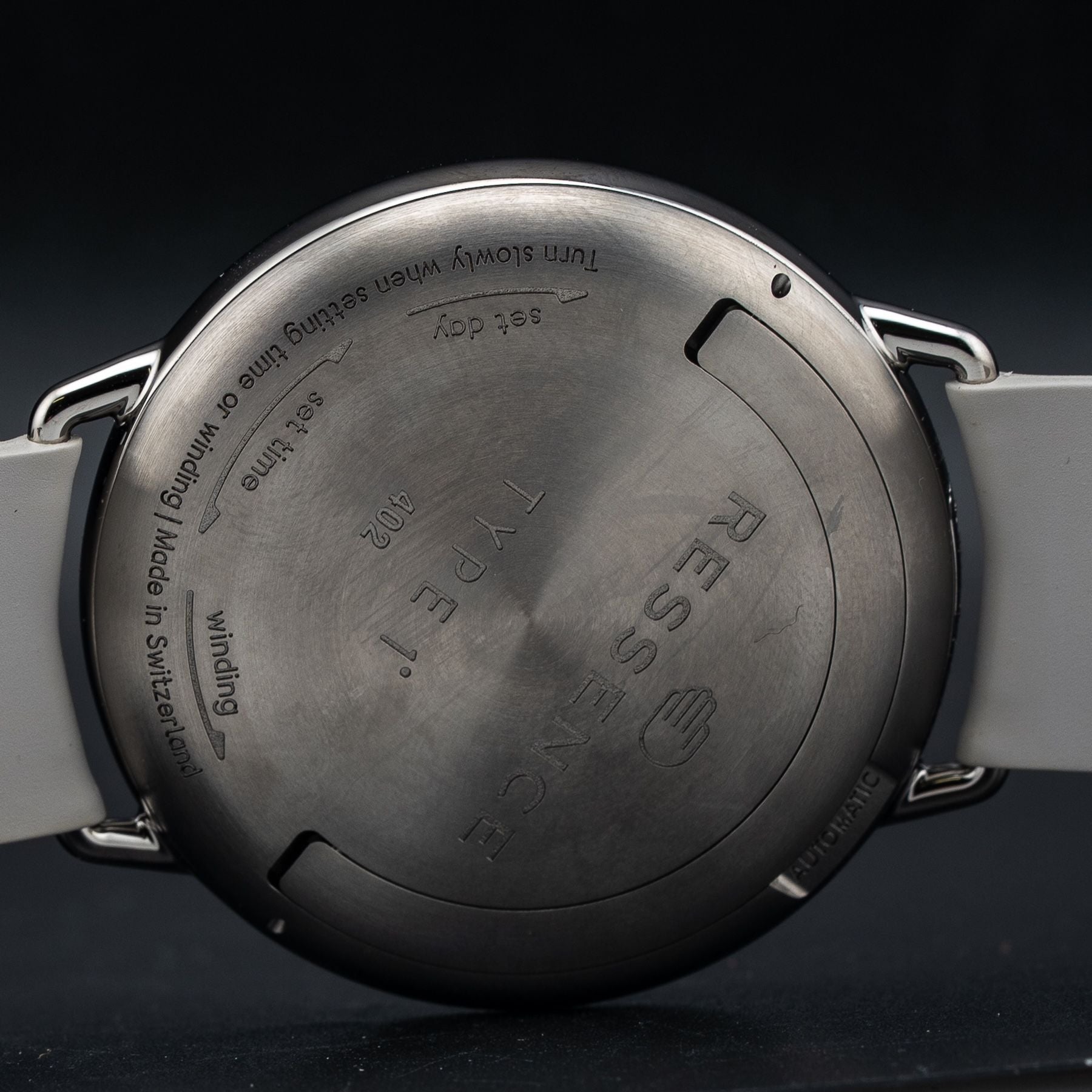 Ressence Type 1° Round Multicolor