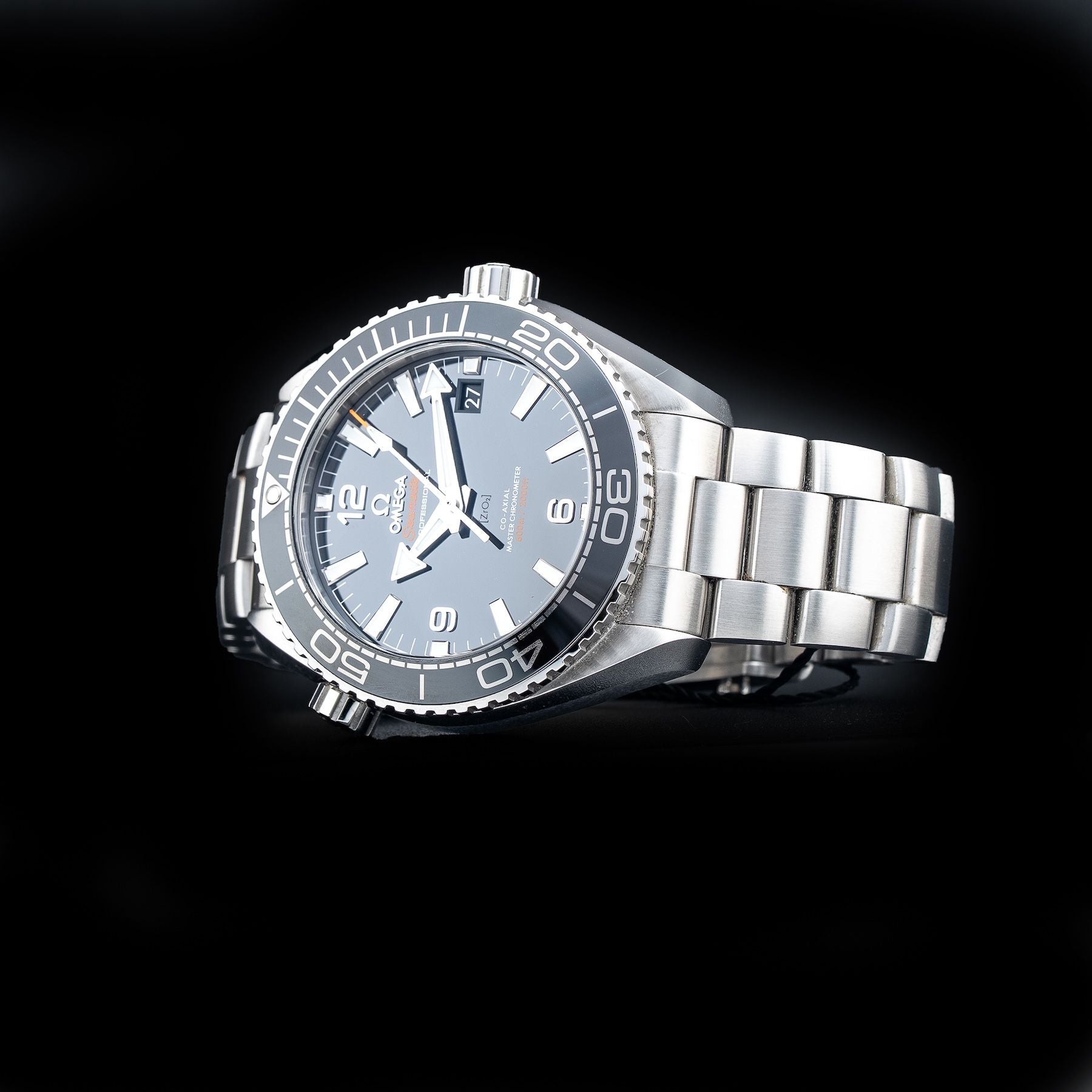 Omega 215.30.44.21.01.001 Planet Ocean 600M