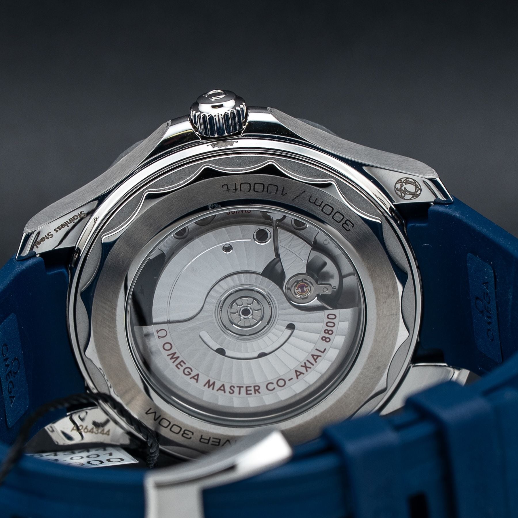 Omega 210.32.42.20.03.001 Seamaster Diver 300M Co-Axial Master Chronometer on Rubber Strap