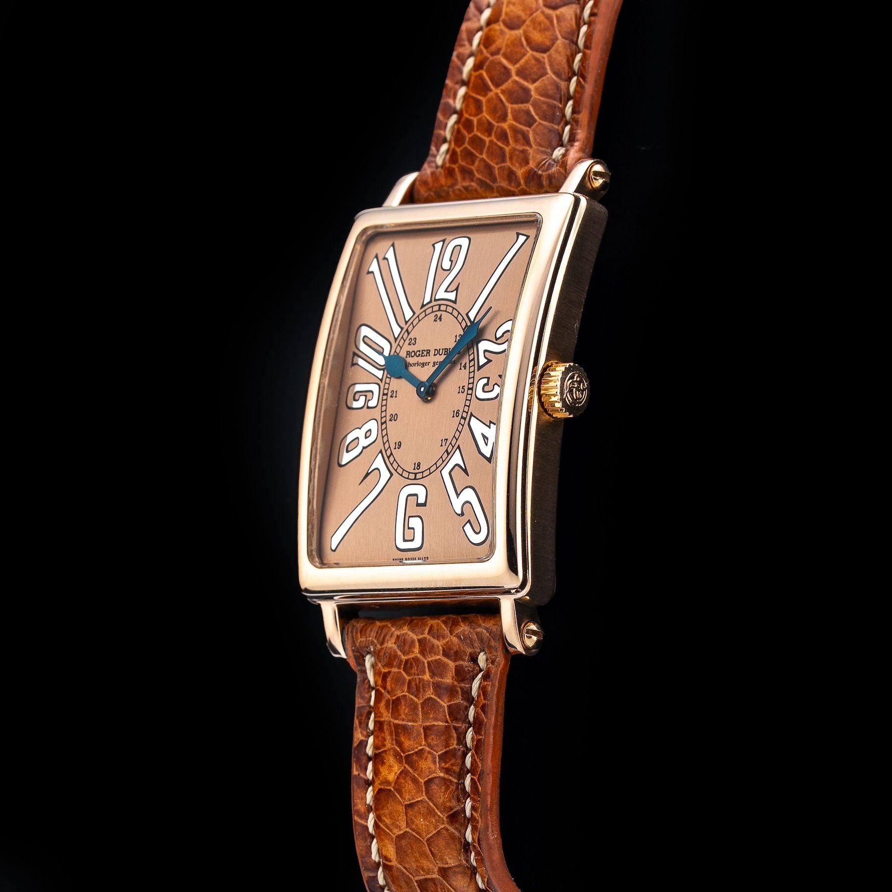 Roger Dubuis M28185 Much More