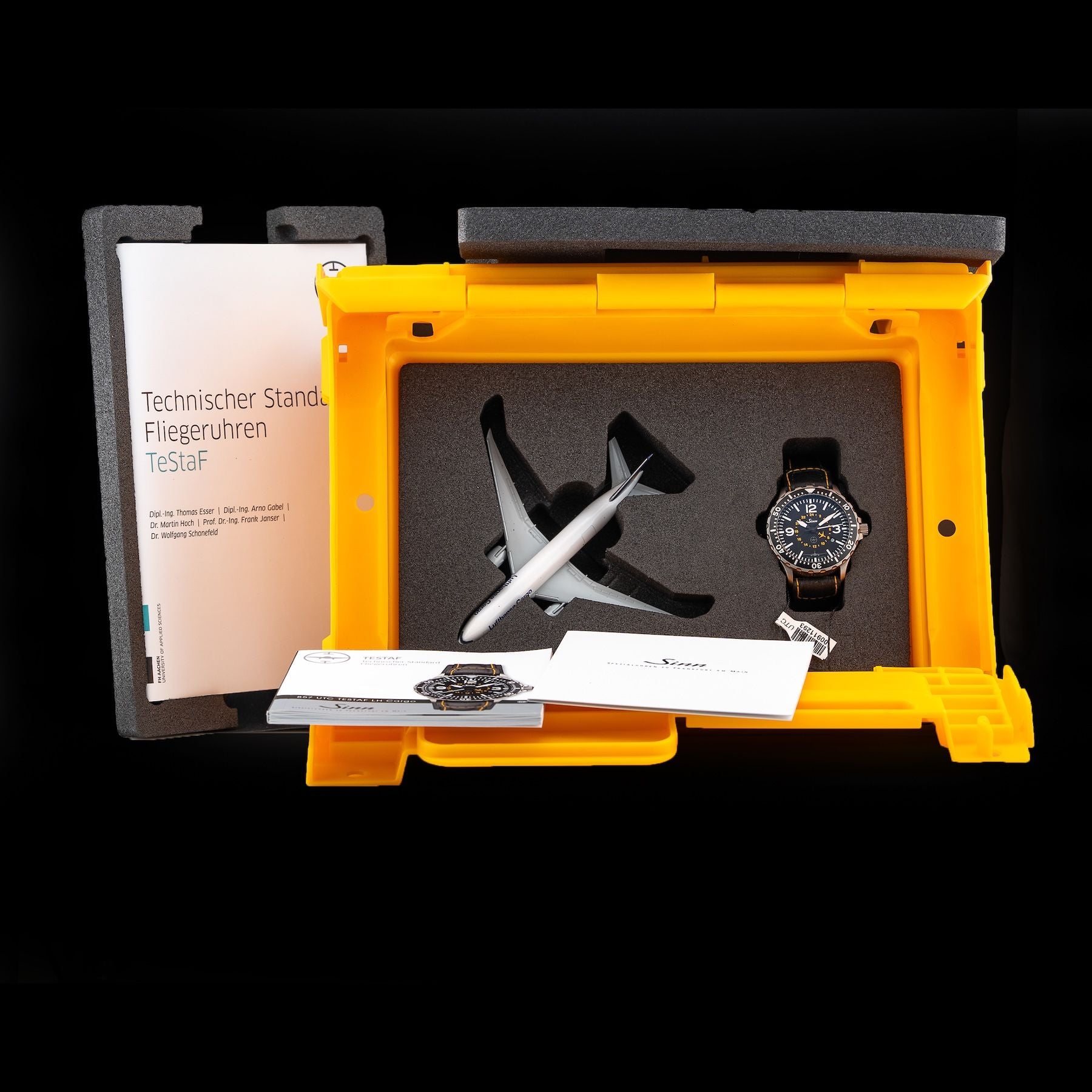 Sinn 857 UTC Testaf Lufthansa Cargo Edition