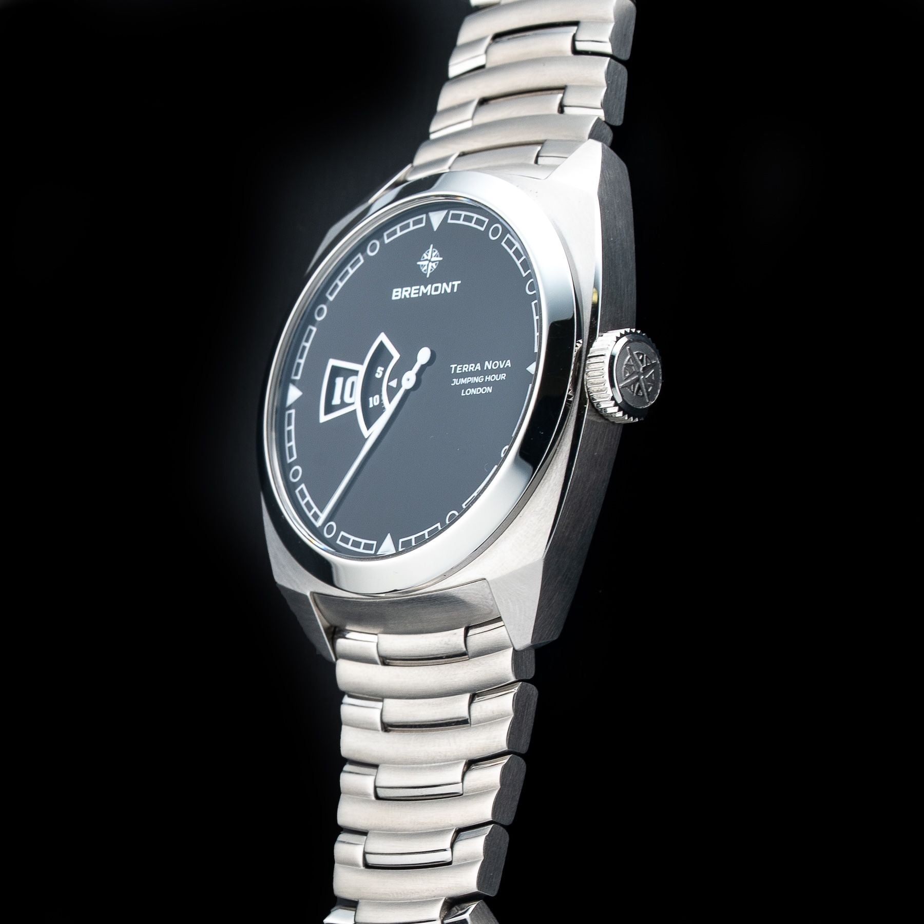 Bremont TN40-JH-SS-BK-B Terra Nova Jumping Hour On Bracelet