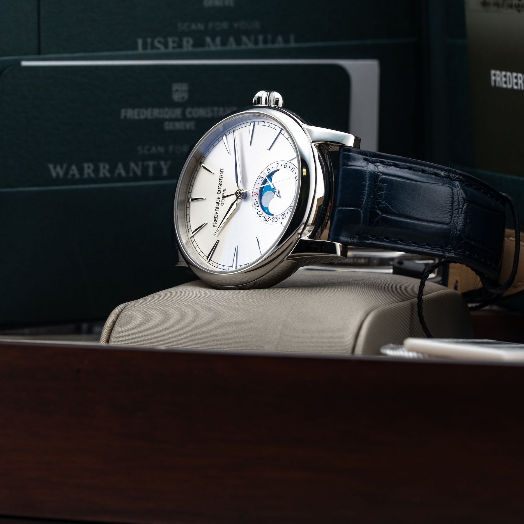 Frederique Constant FC-716S3H6 Classic Moonphase Date 40mm