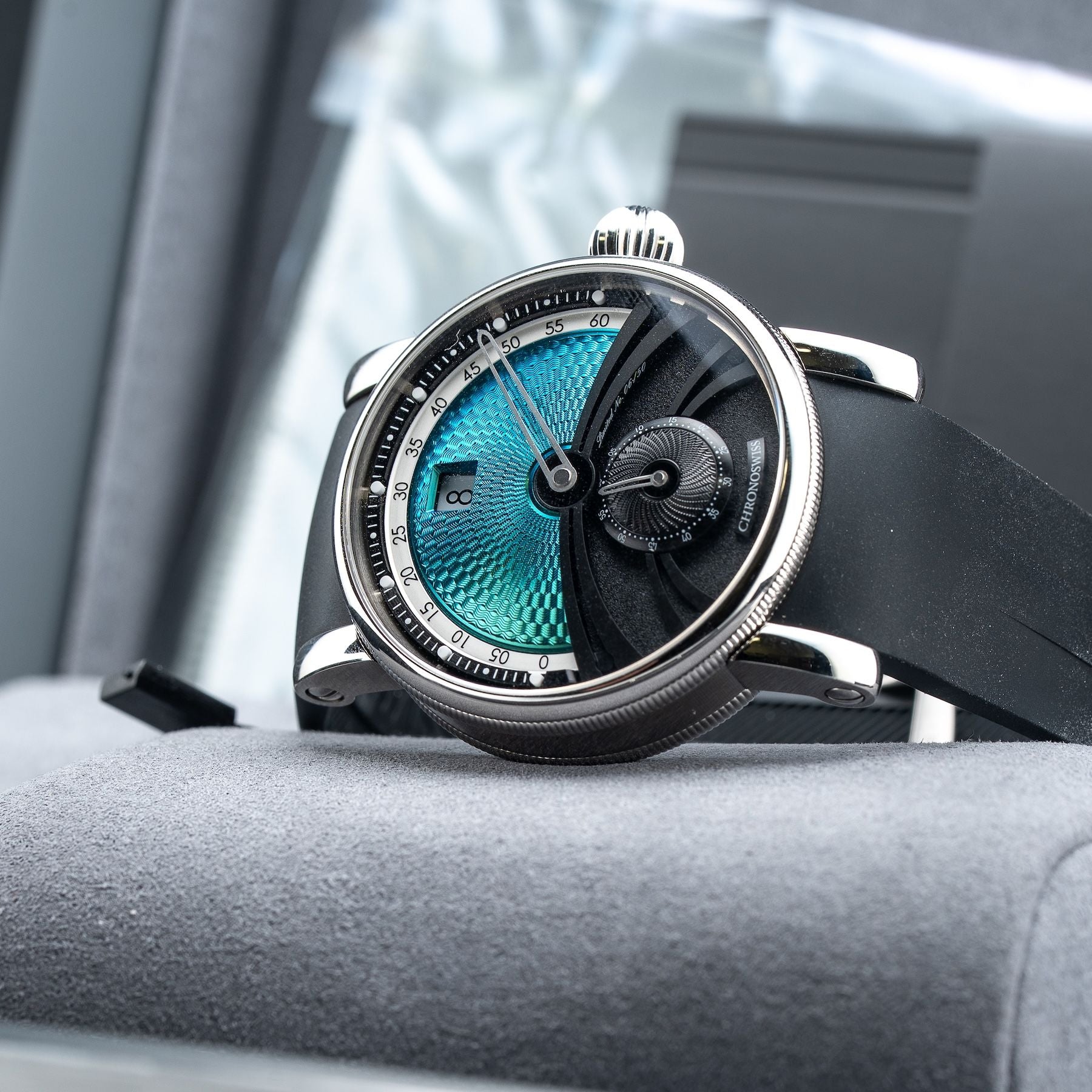 Chronoswiss Delphis Paraiba CH-1423.1-BKTU