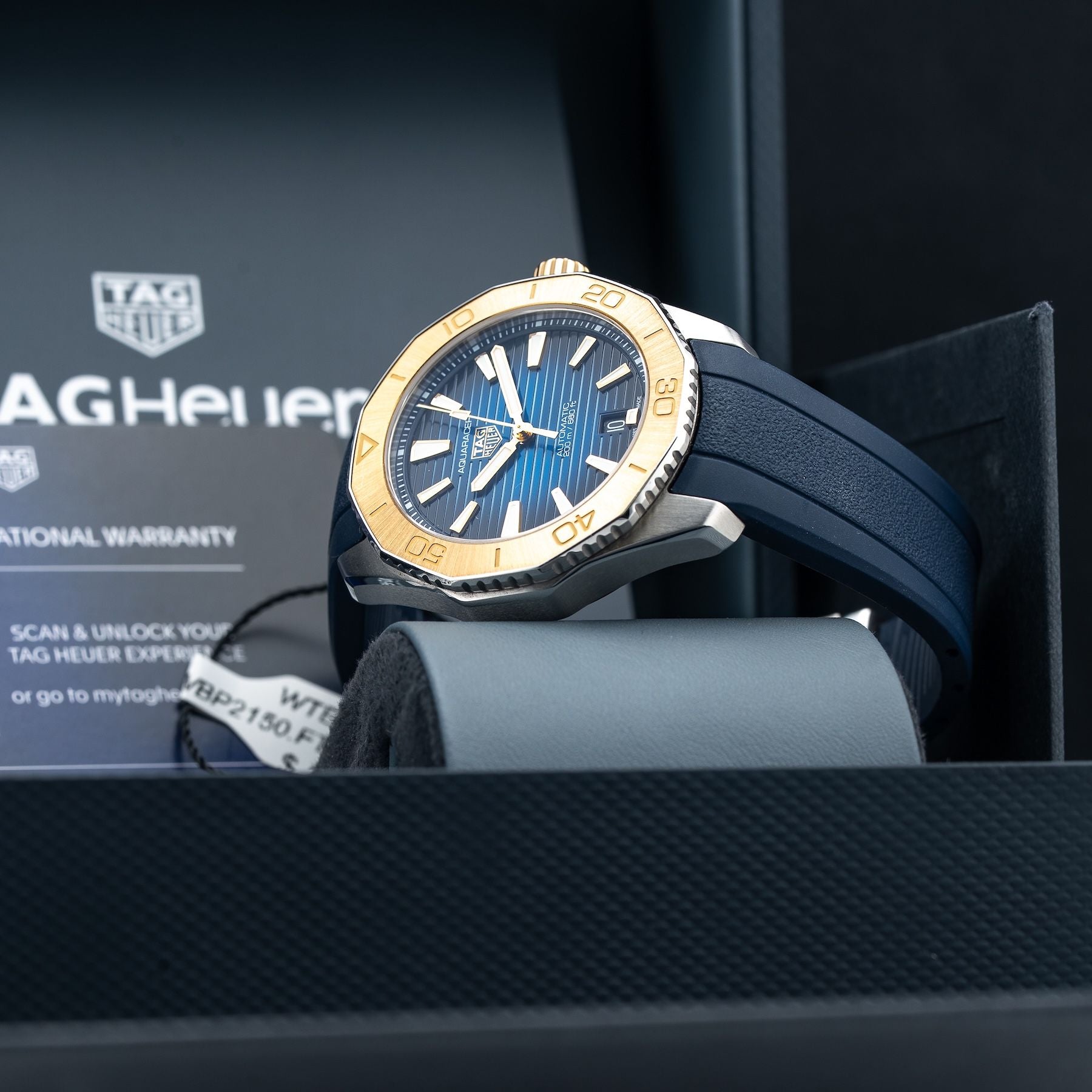 TAG Heuer WBP2150.FT6210 Aquaracer Professional 200 Date