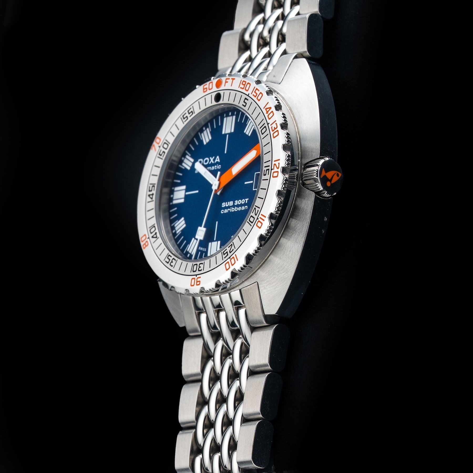 DOXA 840.10.201.10 SUB 300T Caribbean